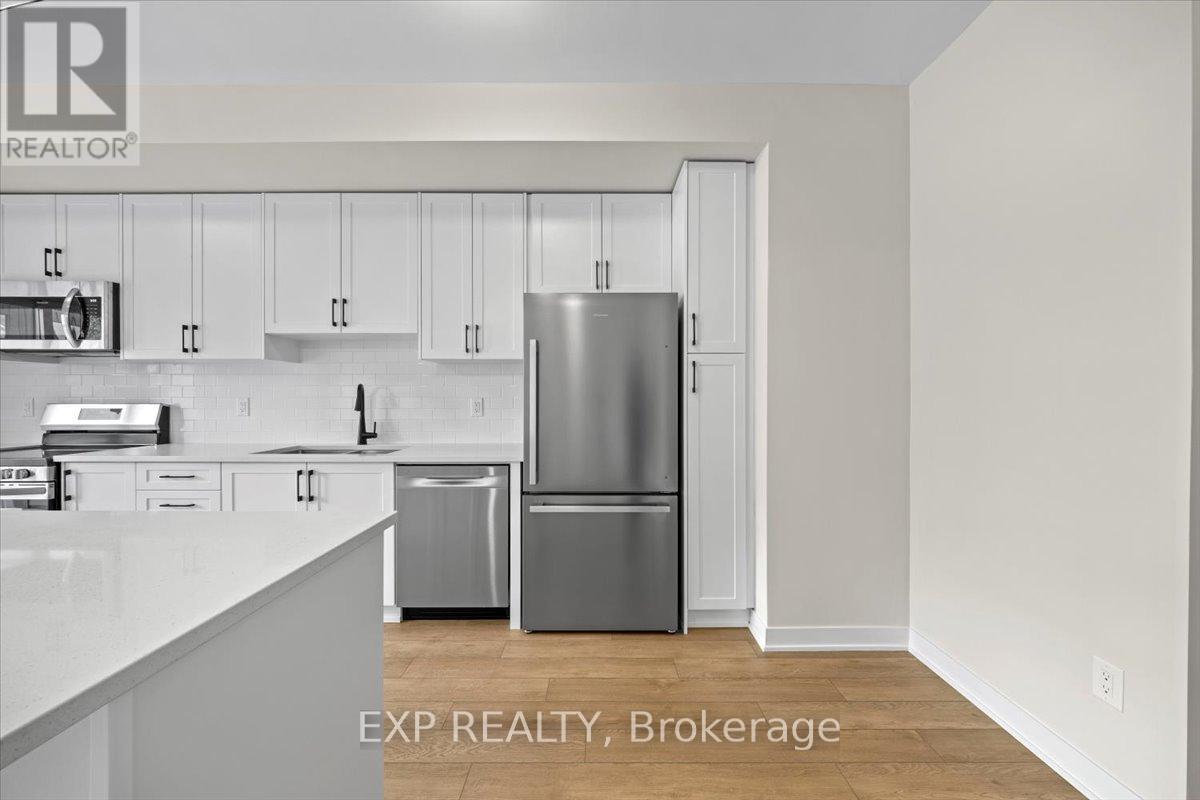 619 Bee Pollen Way, Ottawa, Ontario  K2W 0N9 - Photo 11 - X12823070