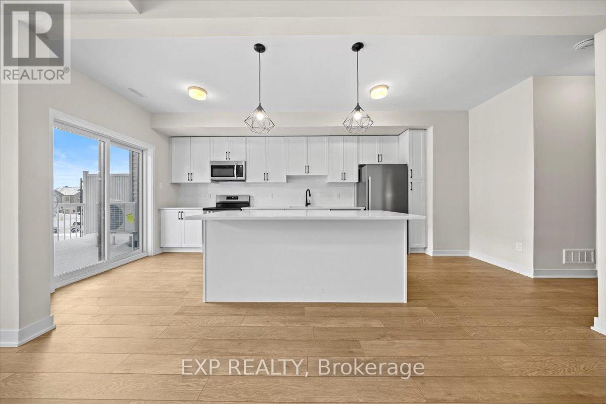 619 Bee Pollen Way, Ottawa, Ontario  K2W 0N9 - Photo 12 - X12823070