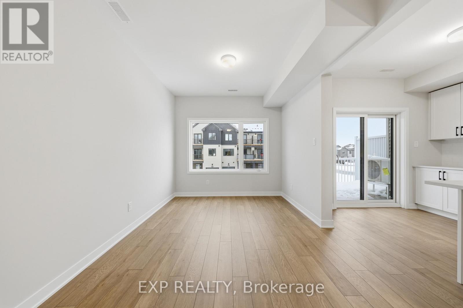 619 Bee Pollen Way, Ottawa, Ontario  K2W 0N9 - Photo 15 - X12823070