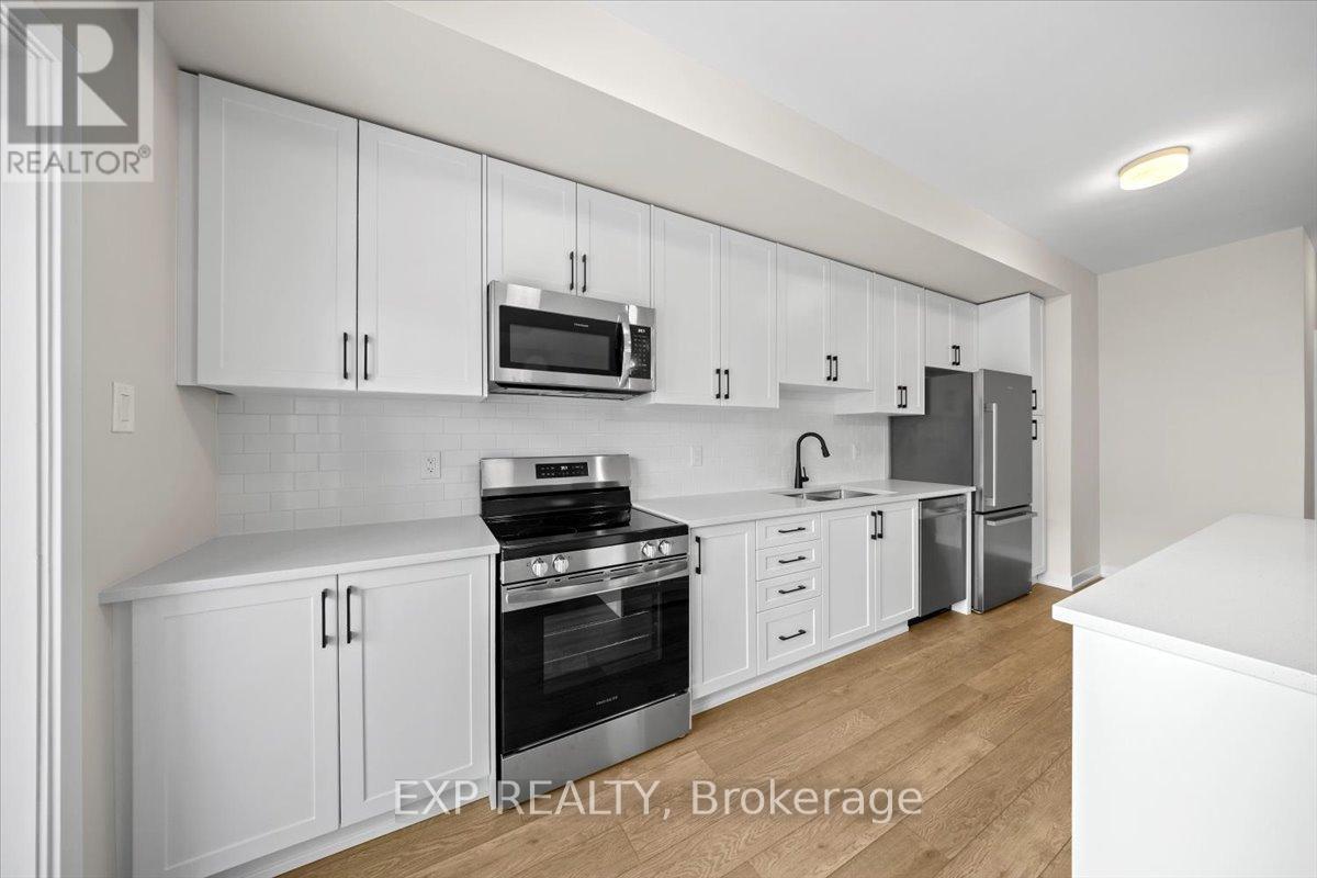 619 Bee Pollen Way, Ottawa, Ontario  K2W 0N9 - Photo 8 - X12823070