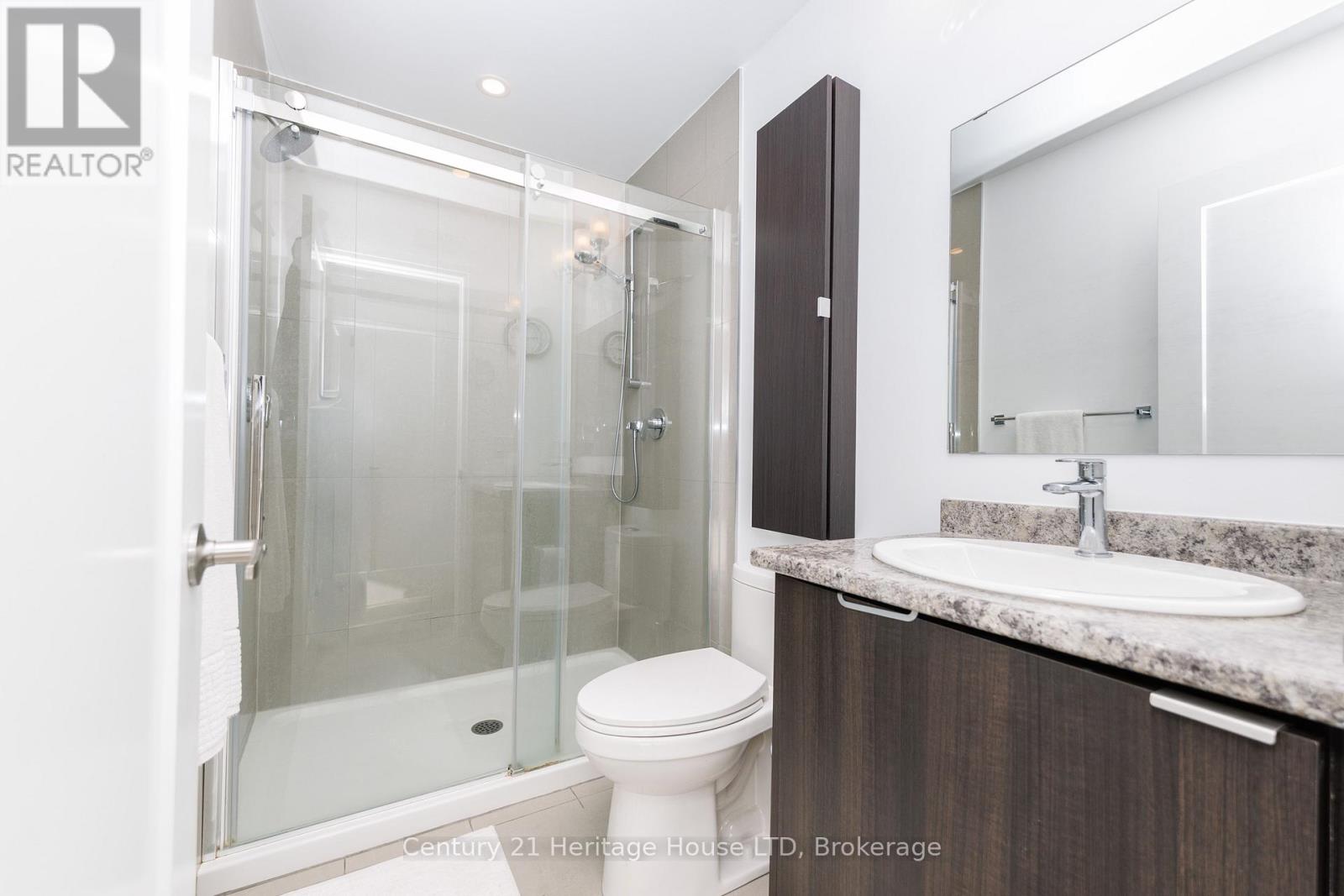 8 - 39 Robinson Street N, Grimsby (Grimsby East), Ontario  L3M 3C9 - Photo 27 - X12823066