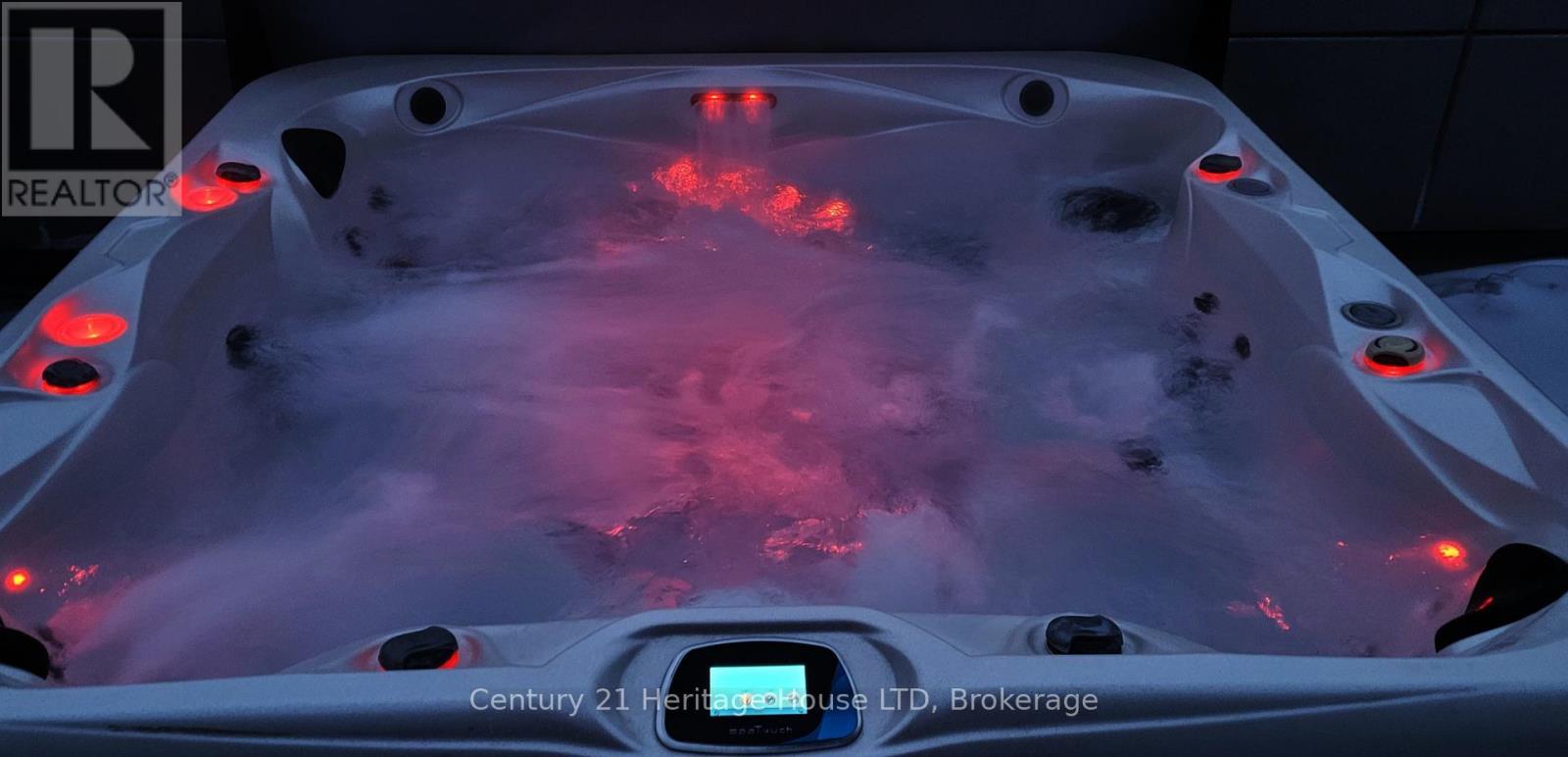 8 - 39 Robinson Street N, Grimsby (Grimsby East), Ontario  L3M 3C9 - Photo 42 - X12823066