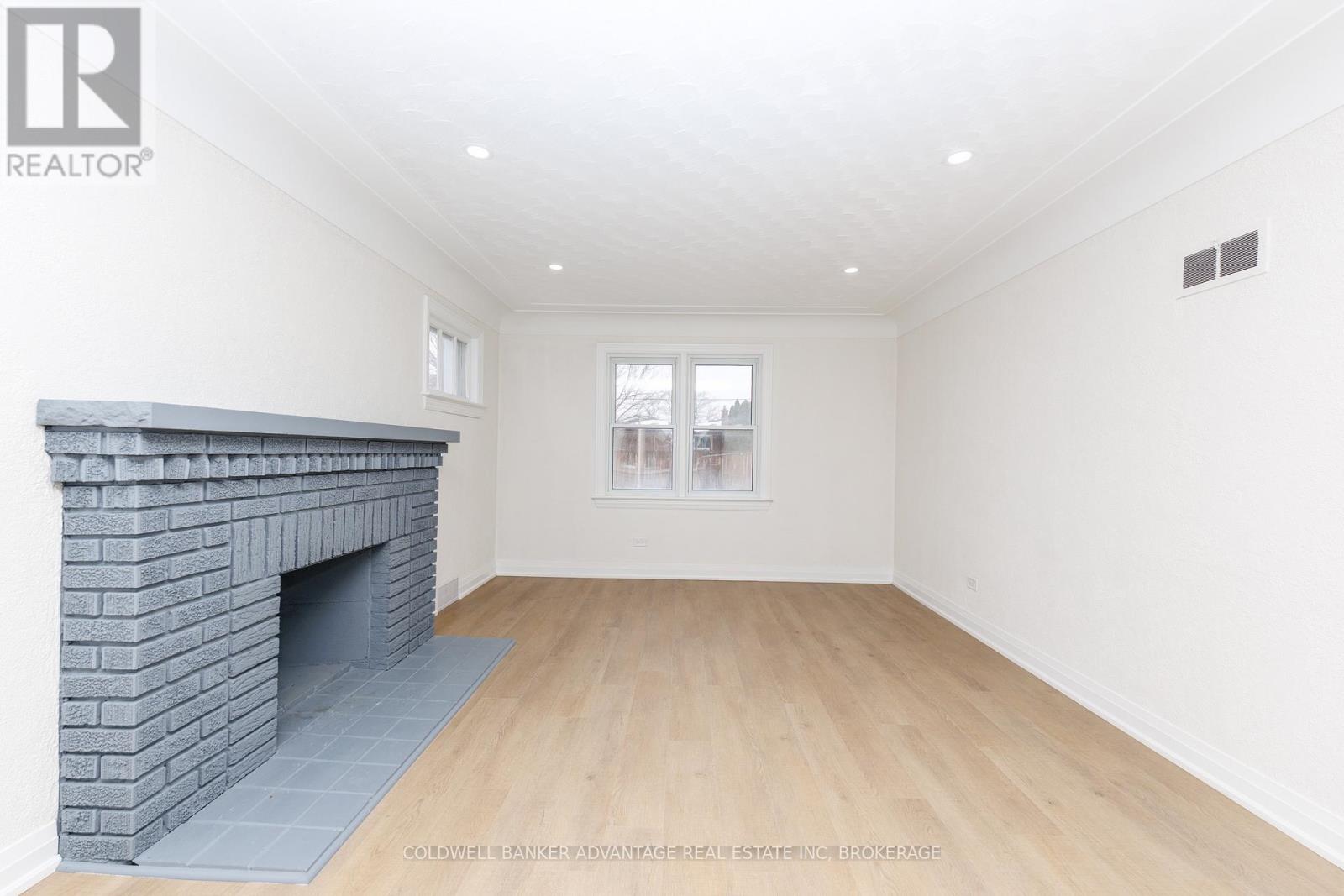 457 Southworth Street S, Welland, Ontario  L3B 2A1 - Photo 12 - X12823108