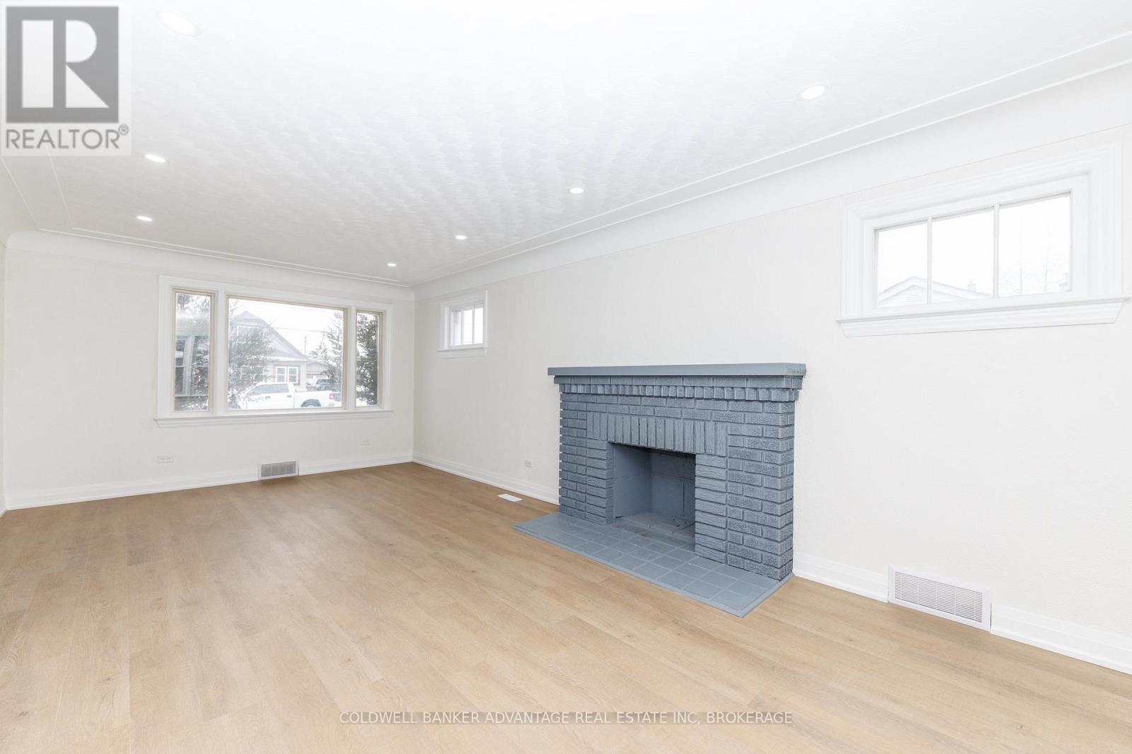 457 Southworth Street S, Welland, Ontario  L3B 2A1 - Photo 13 - X12823108