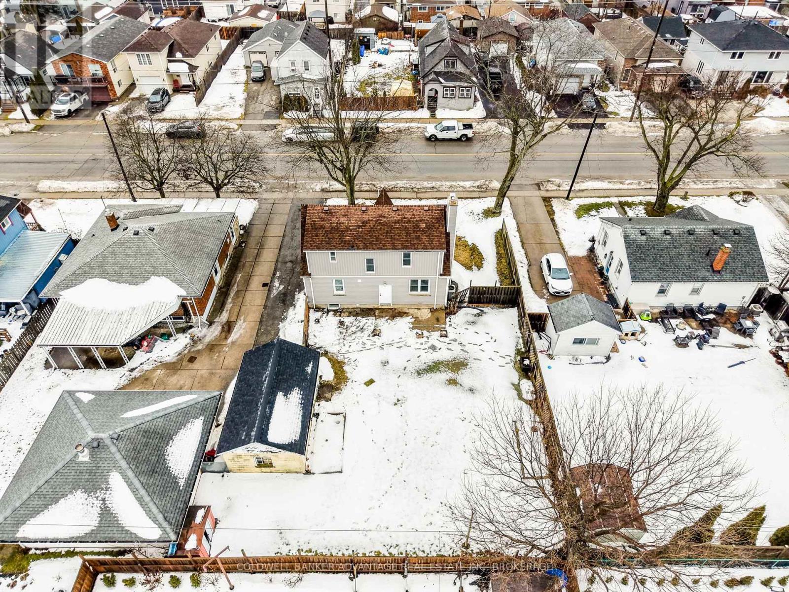 457 Southworth Street S, Welland, Ontario  L3B 2A1 - Photo 37 - X12823108