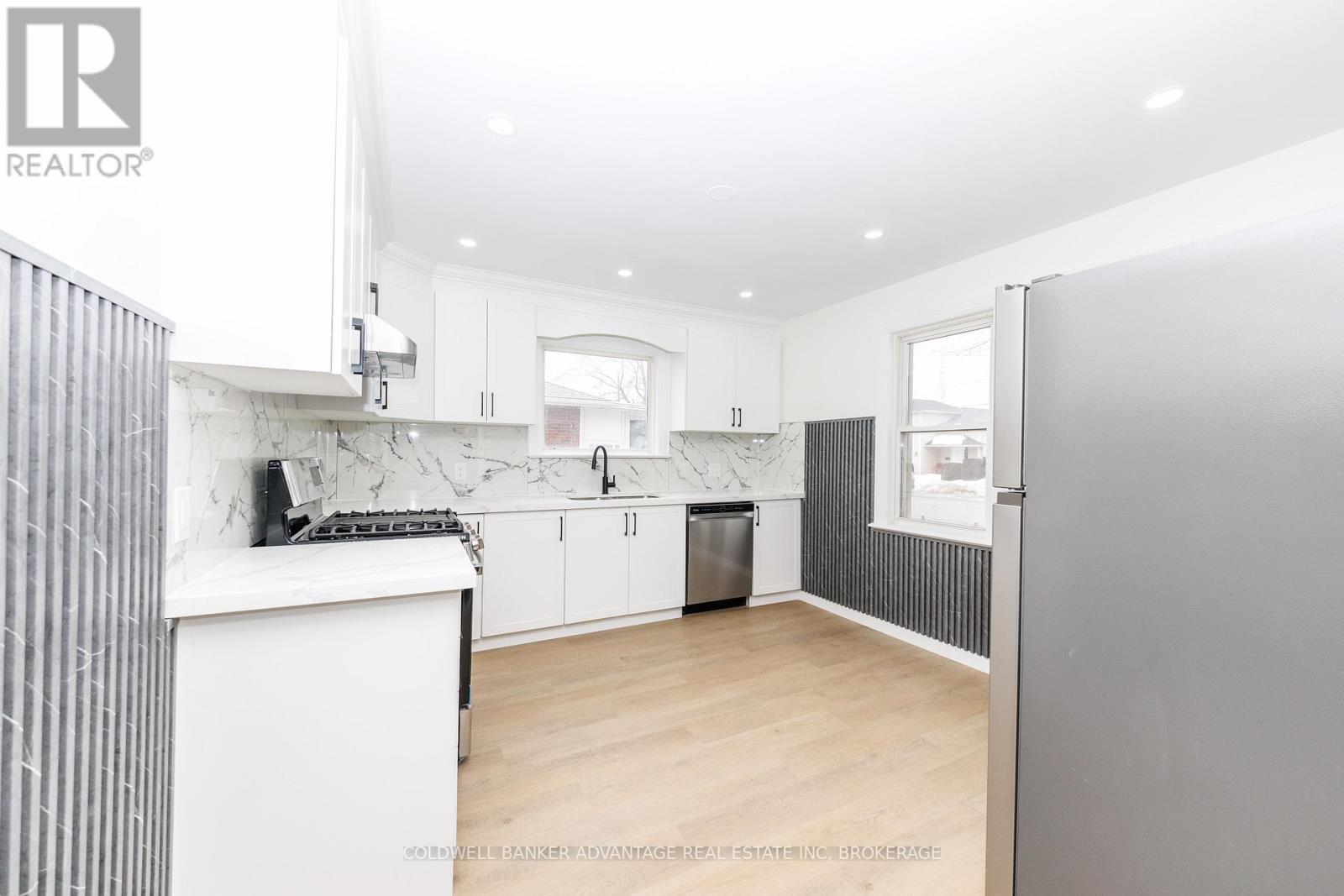 457 Southworth Street S, Welland, Ontario  L3B 2A1 - Photo 6 - X12823108