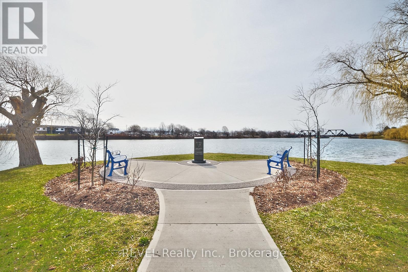 1318 - 330 Prince Charles South Drive, Welland, Ontario  L3C 7B3 - Photo 28 - X12823150