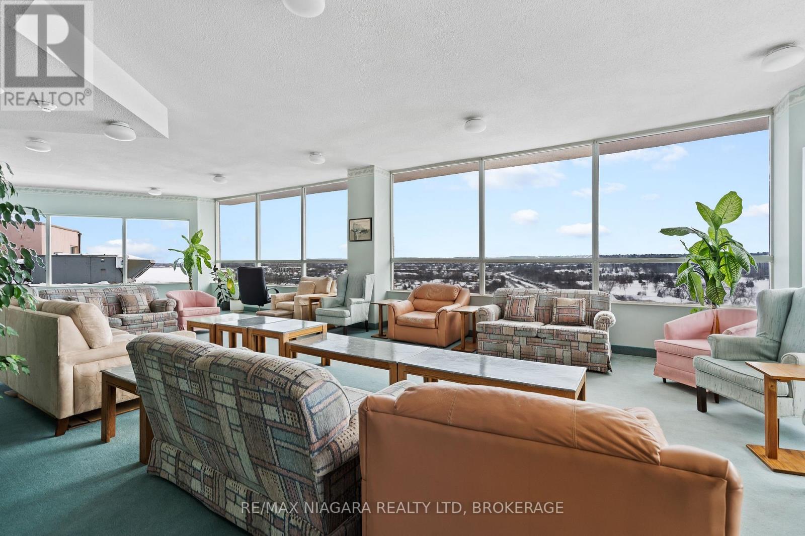 502 - 7 Gale Crescent, St. Catharines (E. Chester), Ontario  L2R 7M8 - Photo 33 - X12823210