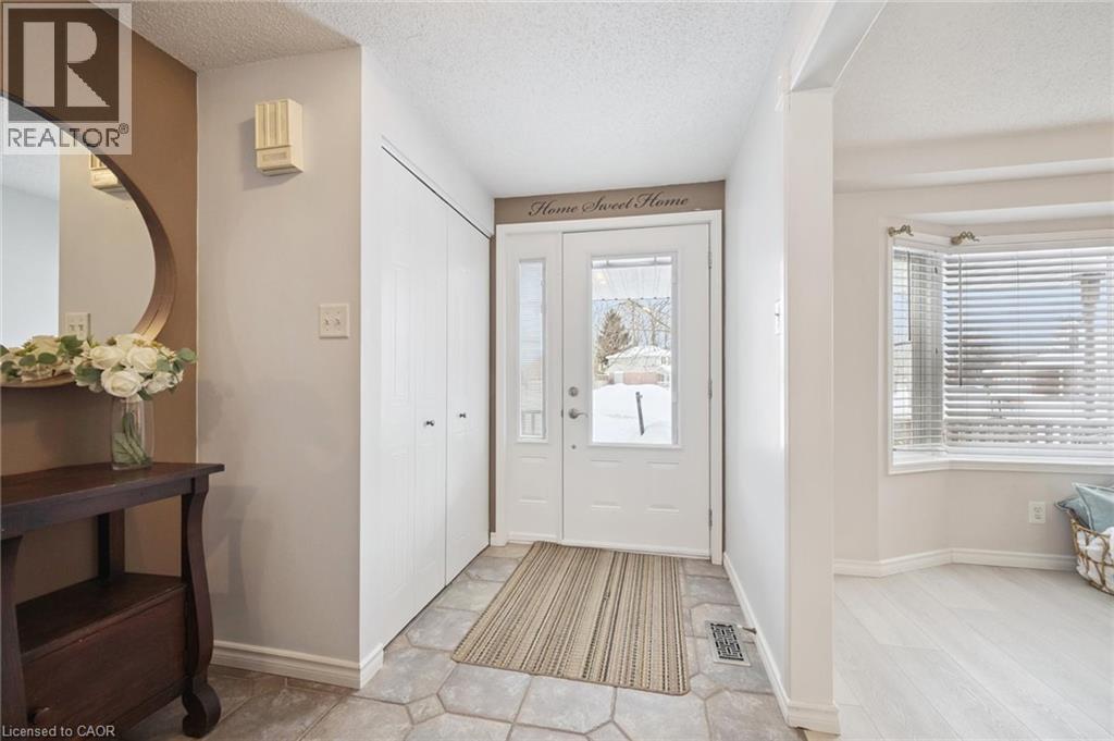 98 Old Maple Lane, Kitchener, Ontario N2N 3B3 - Photo 7 - 40807642