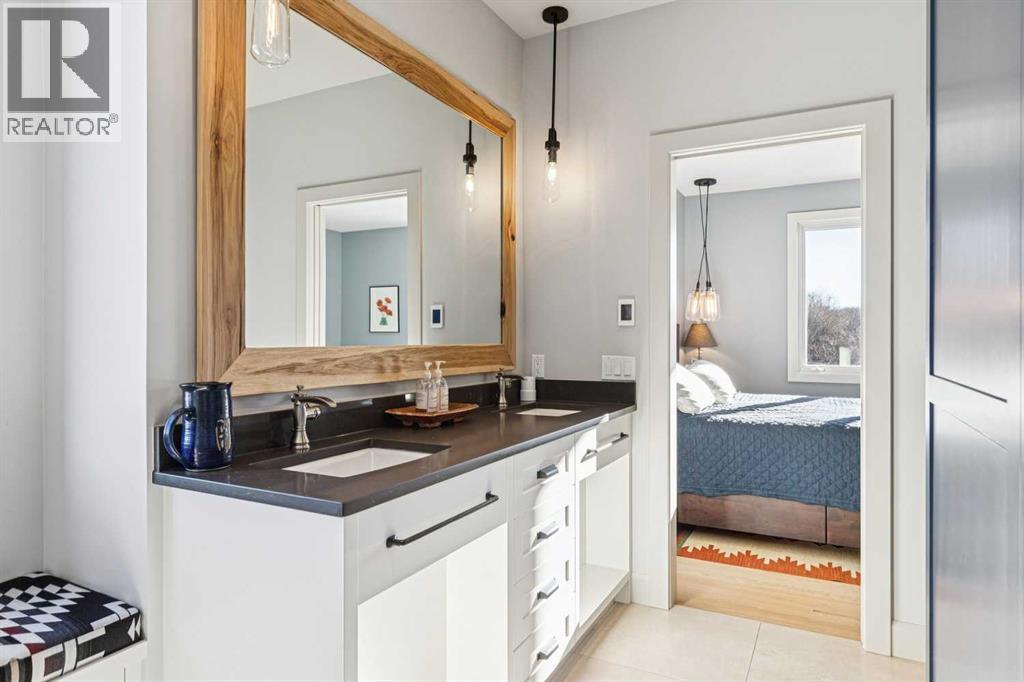 11 Wolfwillow Lane, Rural Rocky View County, Alberta  t3Z 1B4 - Photo 19 - A2278886