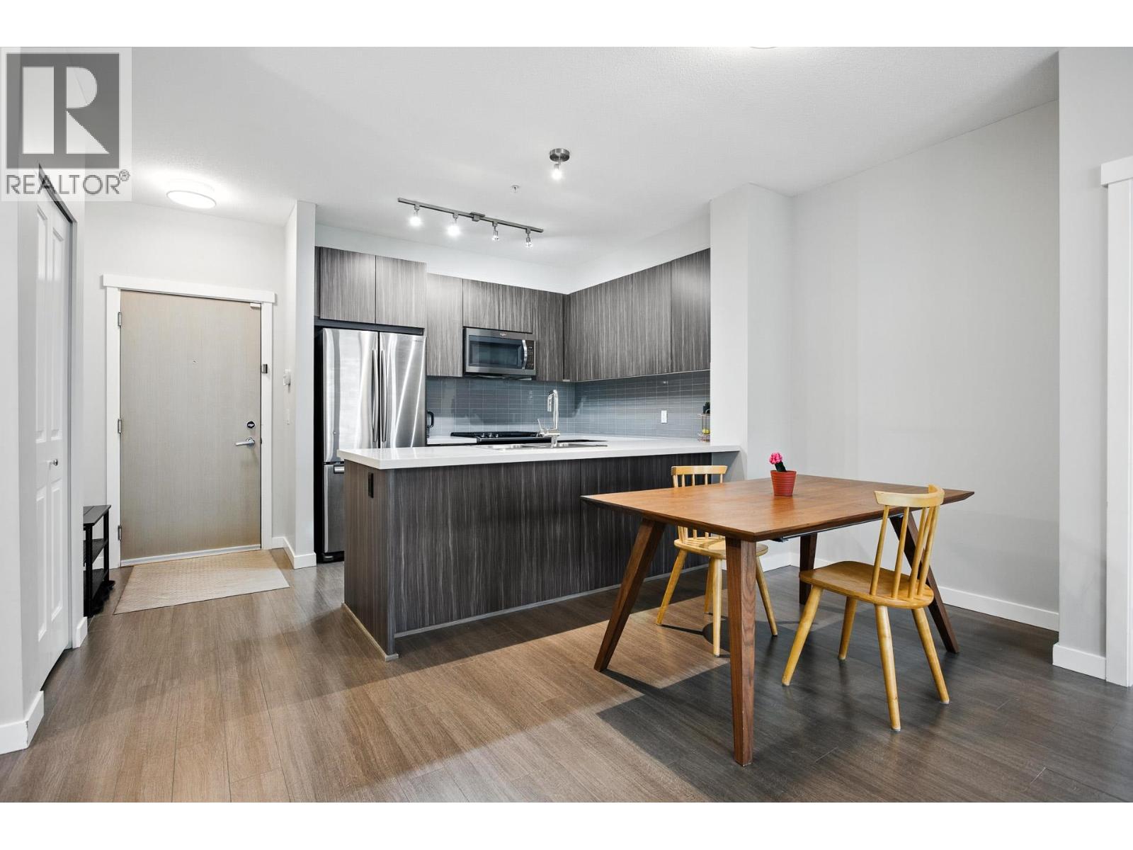 104 607 Cottonwood Avenue, Coquitlam, British Columbia  V3J 0H1 - Photo 10 - R3078557