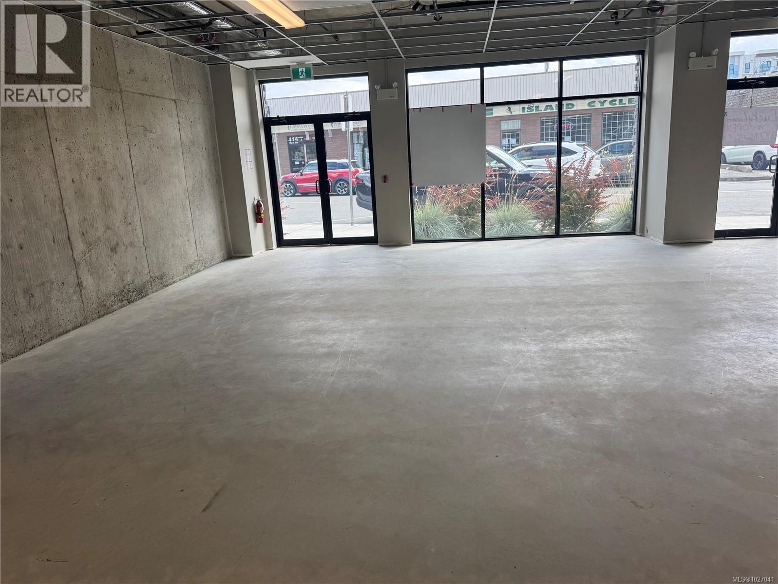 101 113 Hirst Ave E, Parksville, British Columbia  V9P 2G8 - Photo 3 - 1027041