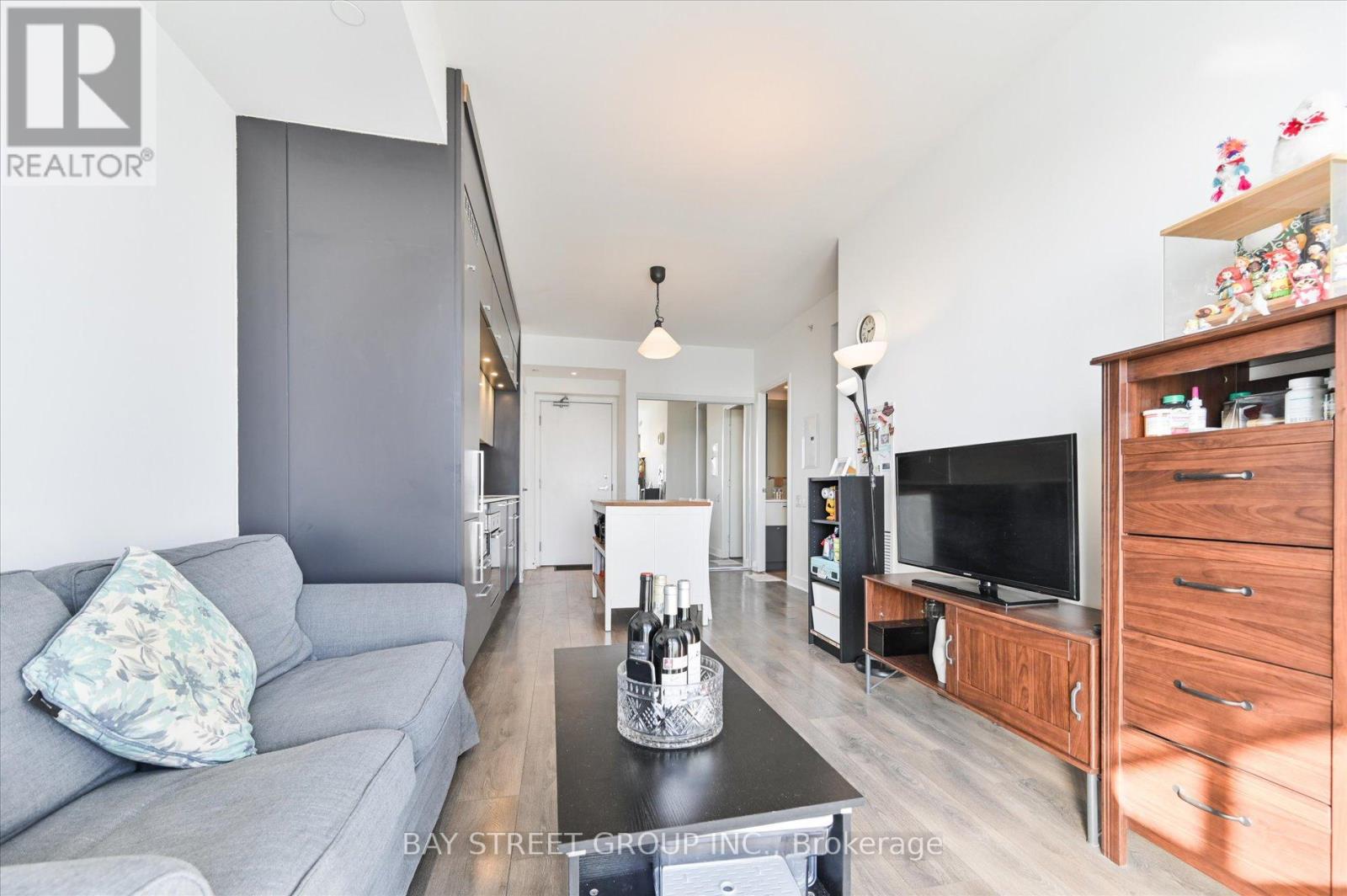 5002 - 15 Grenville Street, Toronto, Ontario  M4Y 0B9 - Photo 9 - C12766766