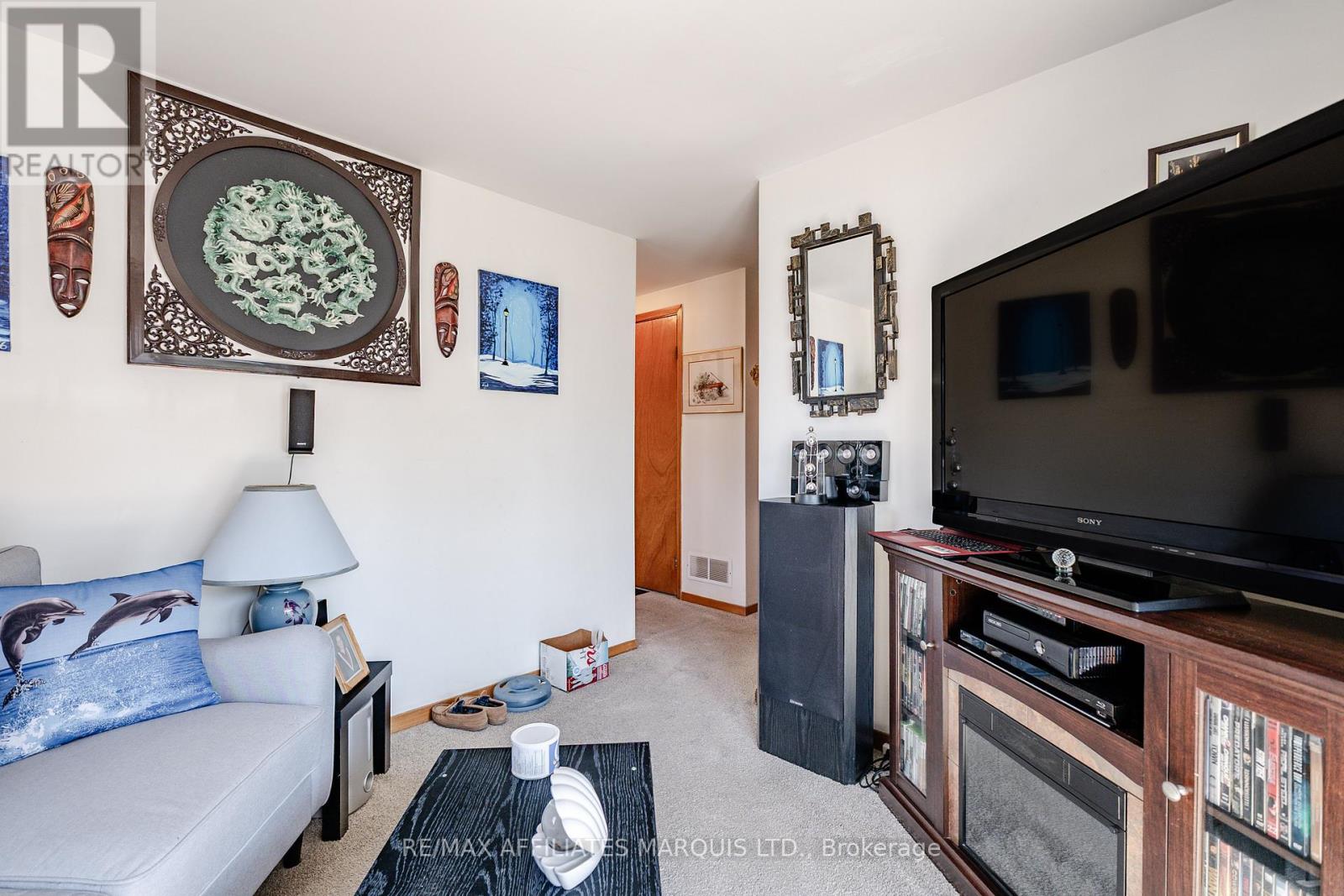 311 Sixth Street E, Cornwall, Ontario  K6H 2N8 - Photo 16 - X12470586