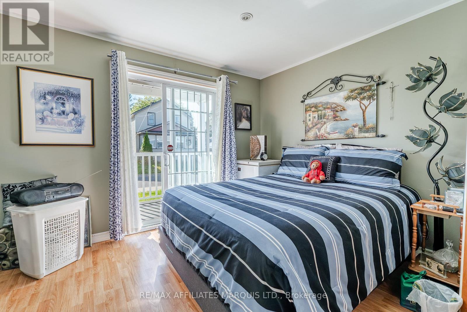 311 Sixth Street E, Cornwall, Ontario  K6H 2N8 - Photo 11 - X12470586