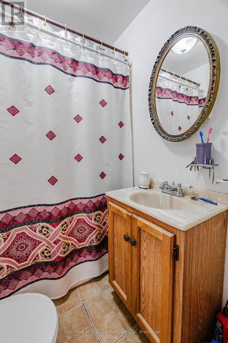 311 Sixth Street E, Cornwall, Ontario  K6H 2N8 - Photo 21 - X12470586