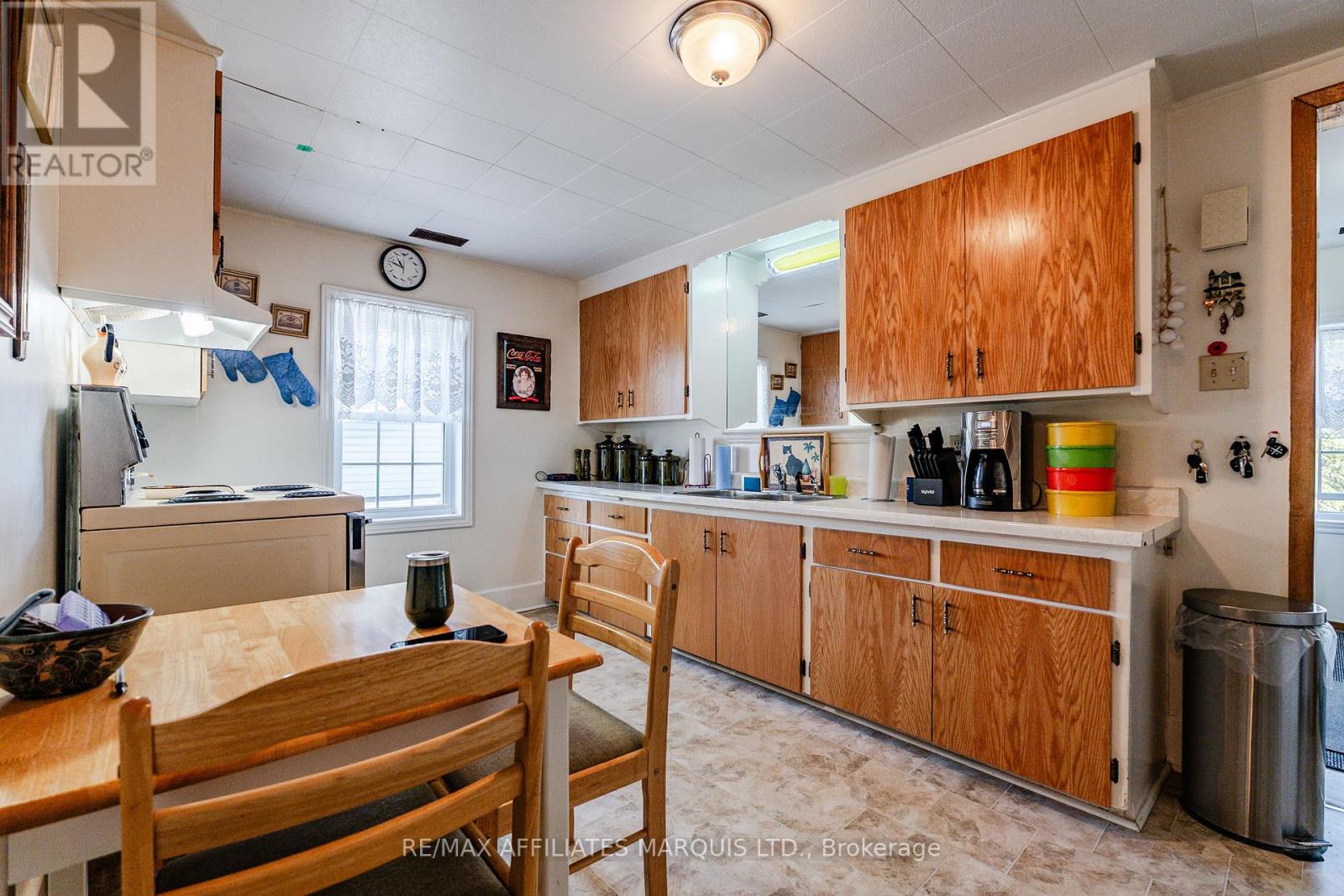 311 Sixth Street E, Cornwall, Ontario  K6H 2N8 - Photo 25 - X12470586