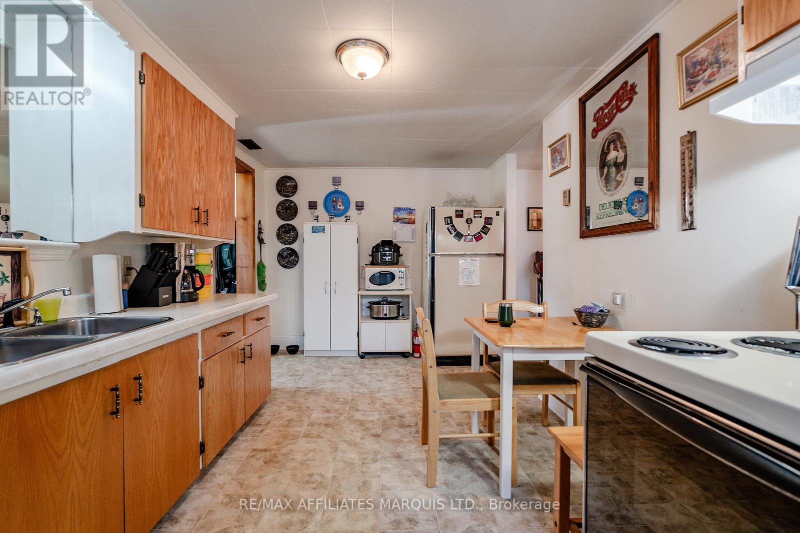 311 Sixth Street E, Cornwall, Ontario  K6H 2N8 - Photo 27 - X12470586