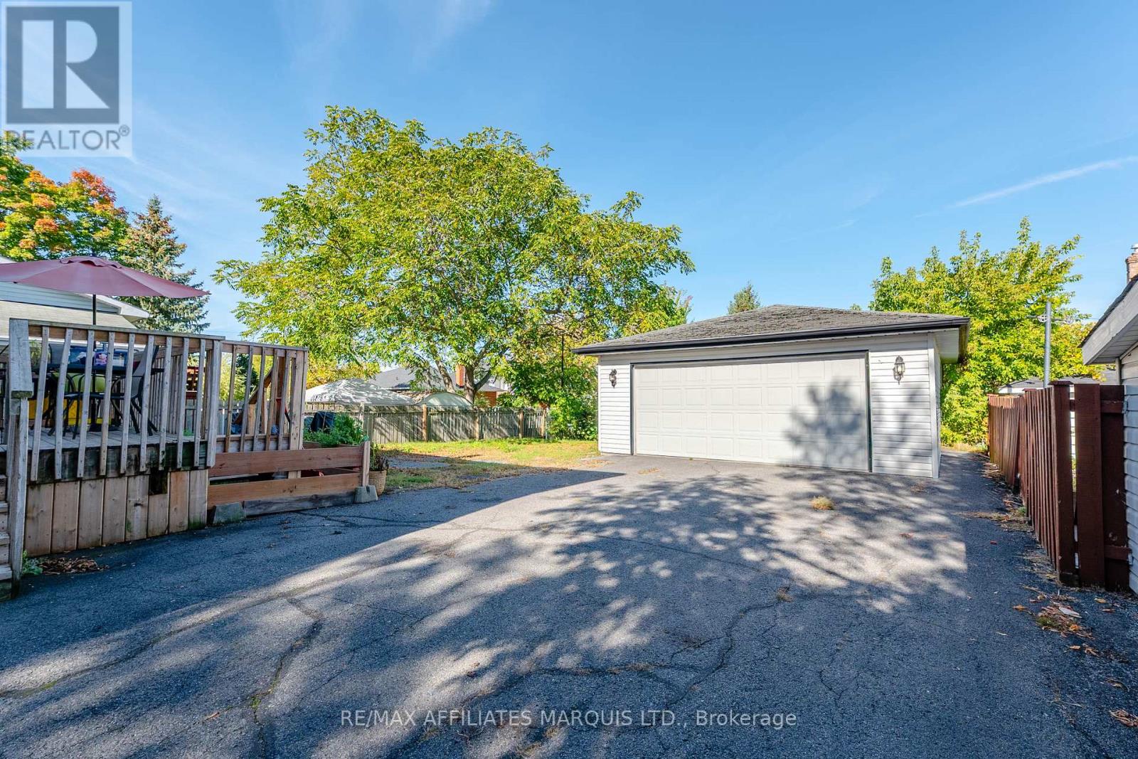 311 Sixth Street E, Cornwall, Ontario  K6H 2N8 - Photo 35 - X12470586