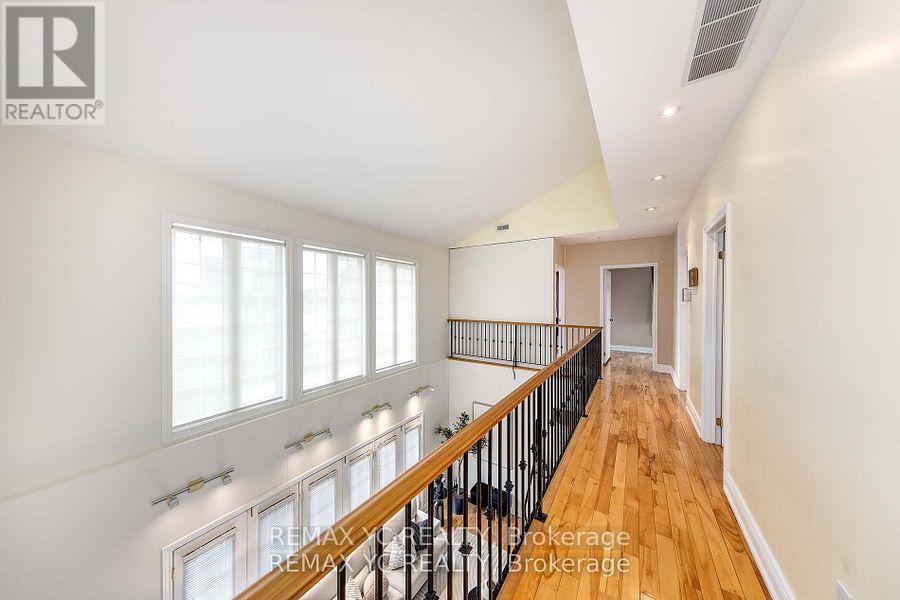 18 Mullet Road, Toronto, Ontario  M2M 2A6 - Photo 26 - C12823030