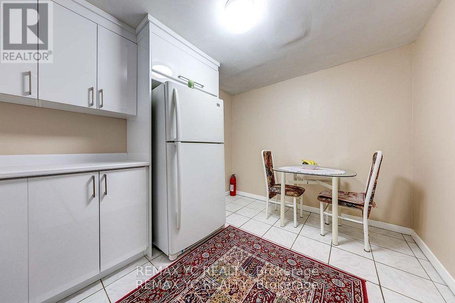 18 Mullet Road, Toronto, Ontario  M2M 2A6 - Photo 43 - C12823030