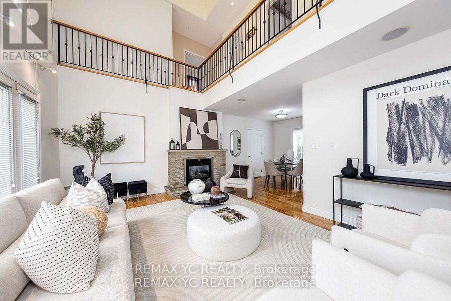 18 Mullet Road, Toronto, Ontario  M2M 2A6 - Photo 5 - C12823030