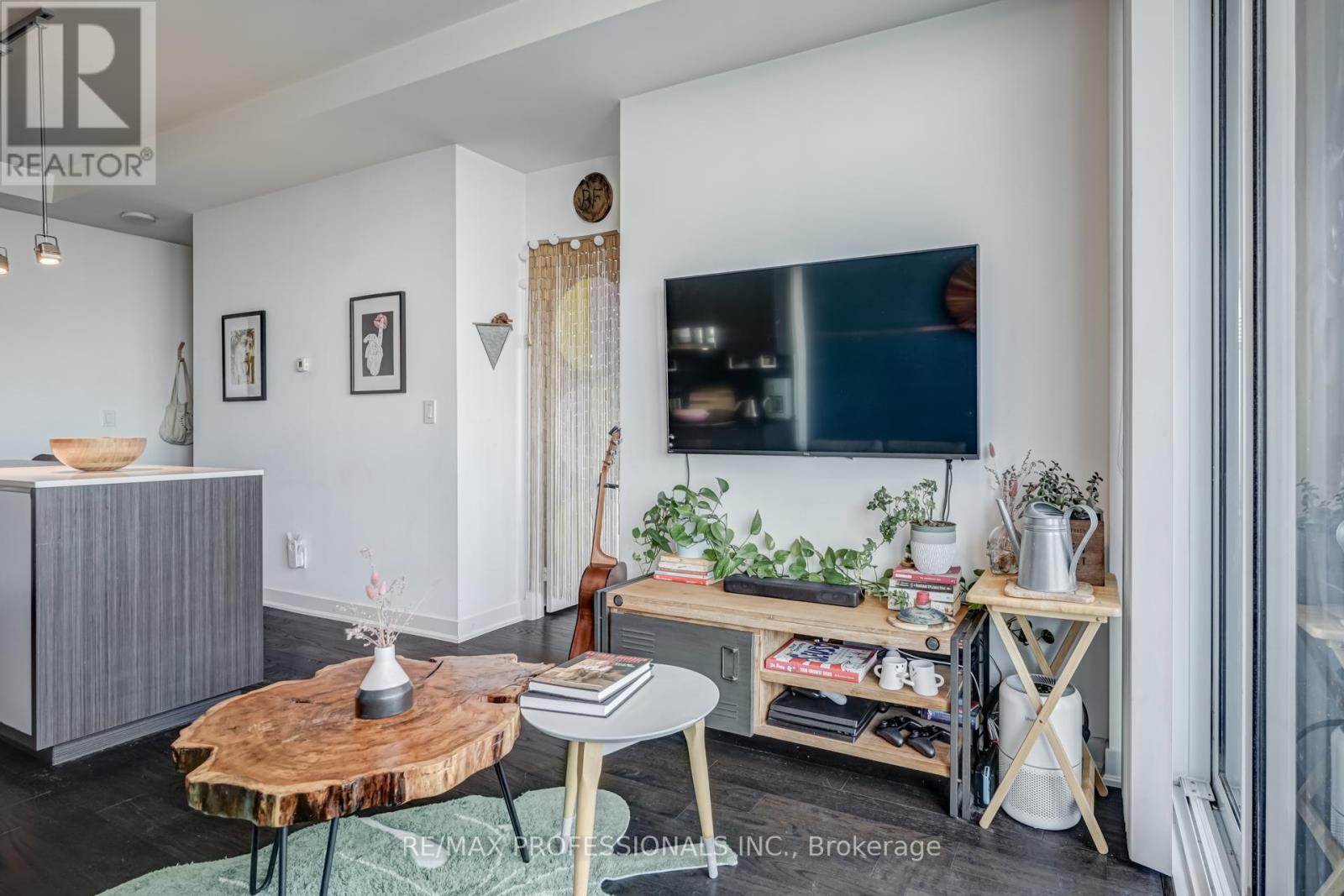 6105 - 88 Harbour Street, Toronto (Waterfront Communities), Ontario  M5J 0C3 - Photo 13 - C12823230