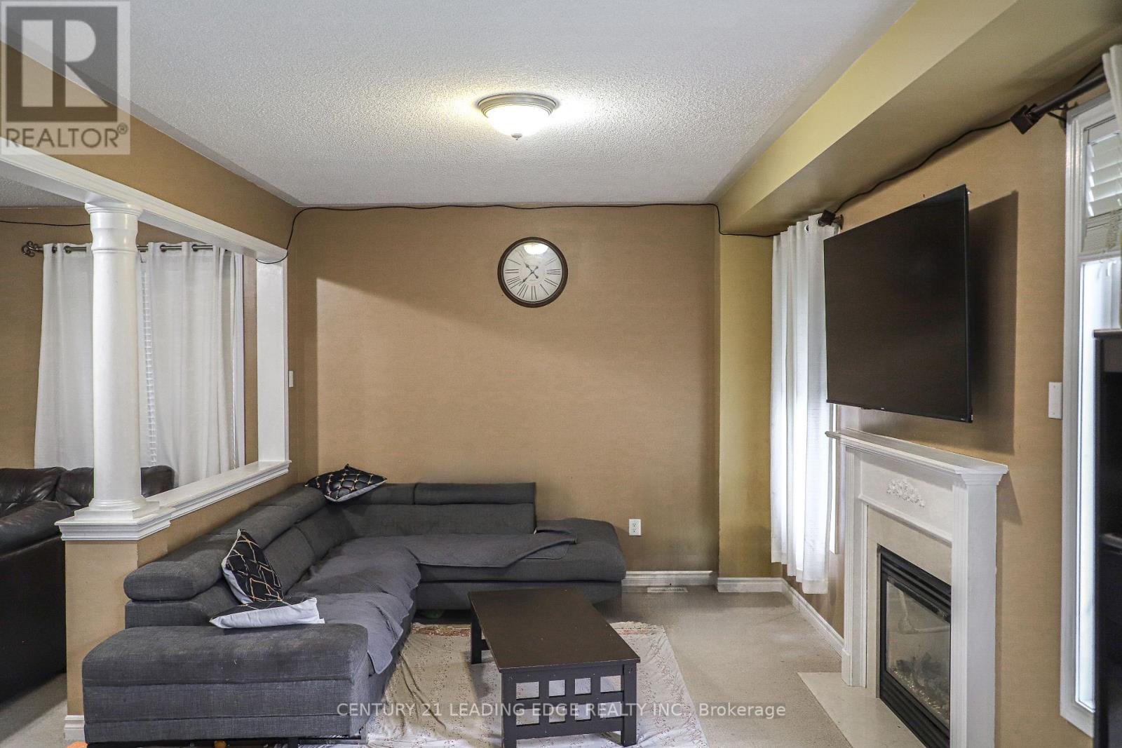 6 Gamble Drive, Ajax, Ontario  L1Z 0H2 - Photo 8 - E12822986