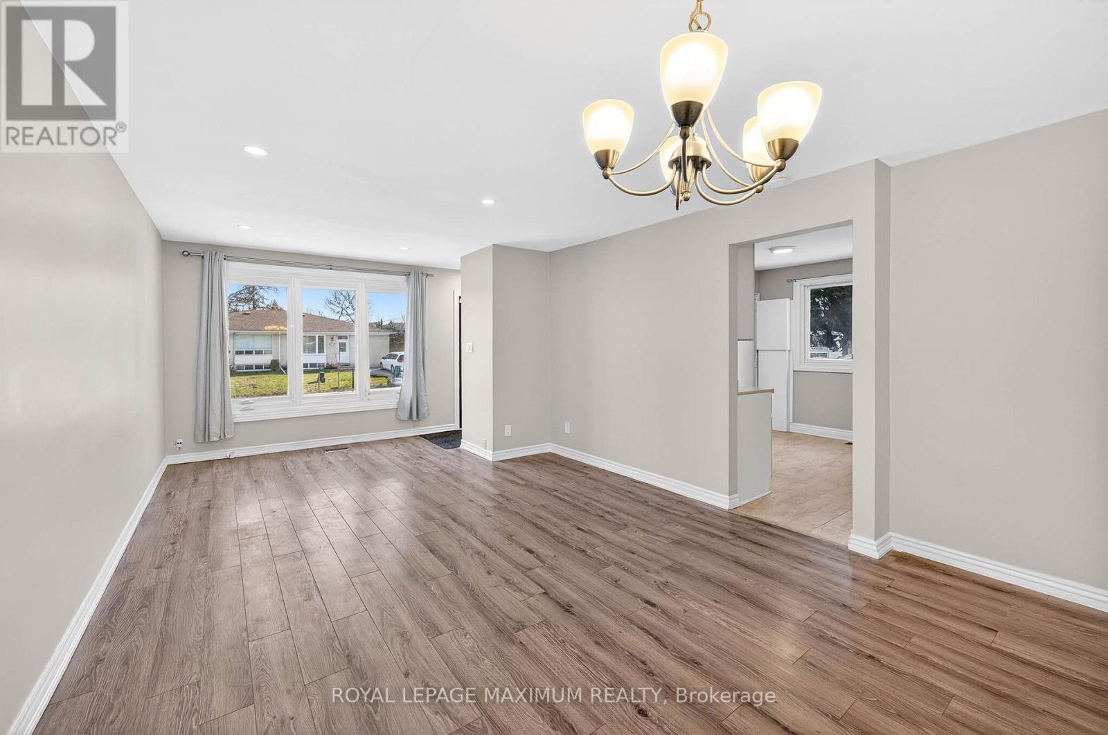 Upper - 362 Rosedale Drive, Whitby (Downtown Whitby), Ontario  L1N 1Z4 - Photo 11 - E12823042