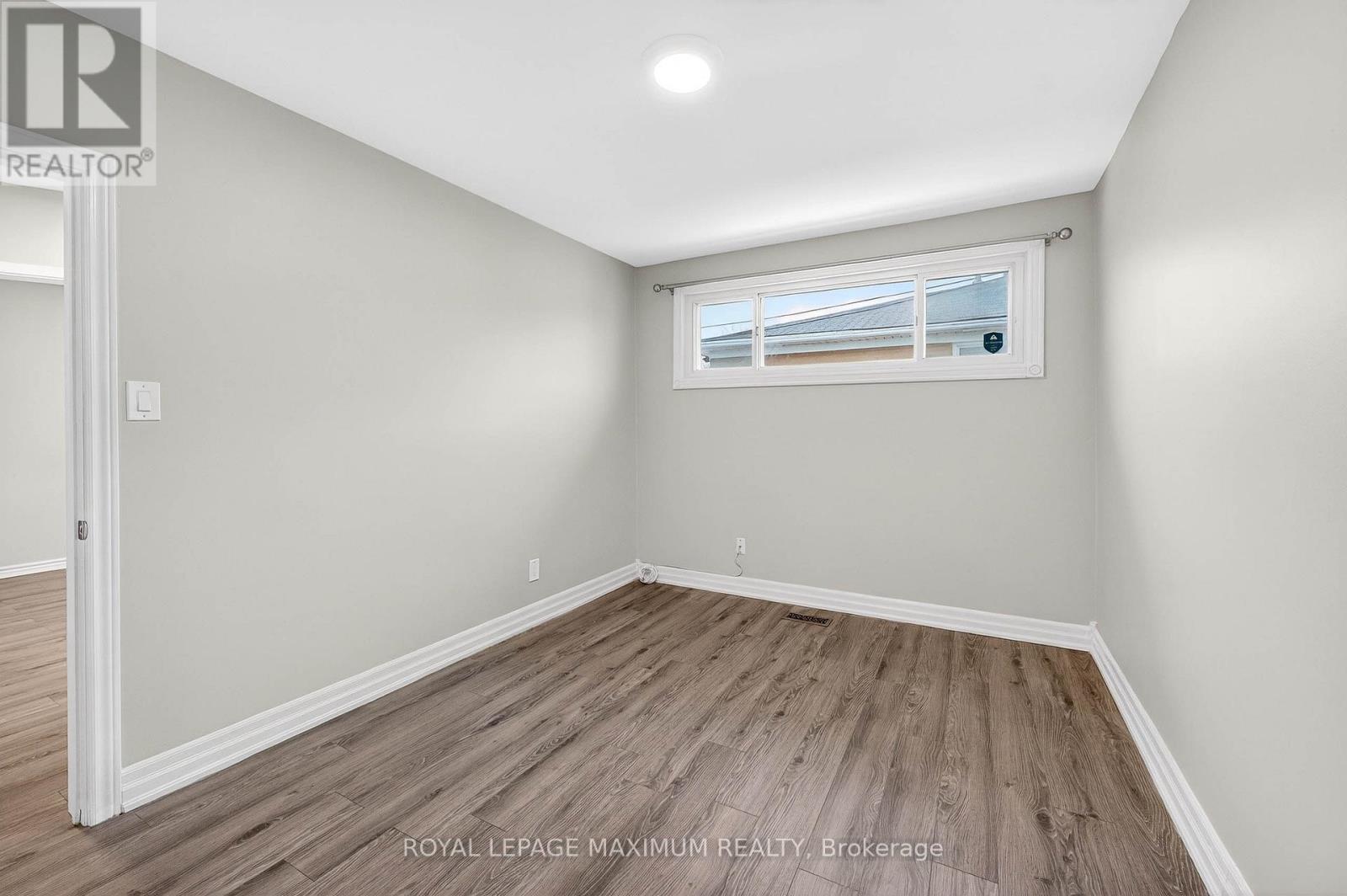 Upper - 362 Rosedale Drive, Whitby (Downtown Whitby), Ontario  L1N 1Z4 - Photo 22 - E12823042