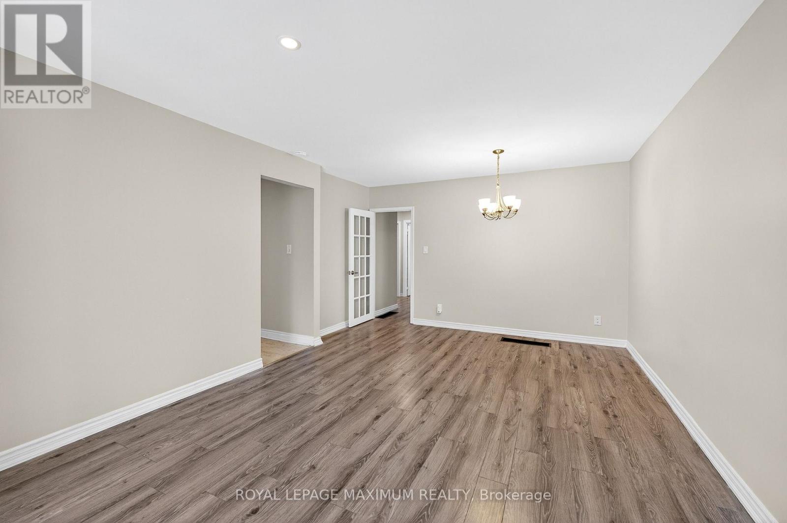 Upper - 362 Rosedale Drive, Whitby (Downtown Whitby), Ontario  L1N 1Z4 - Photo 6 - E12823042