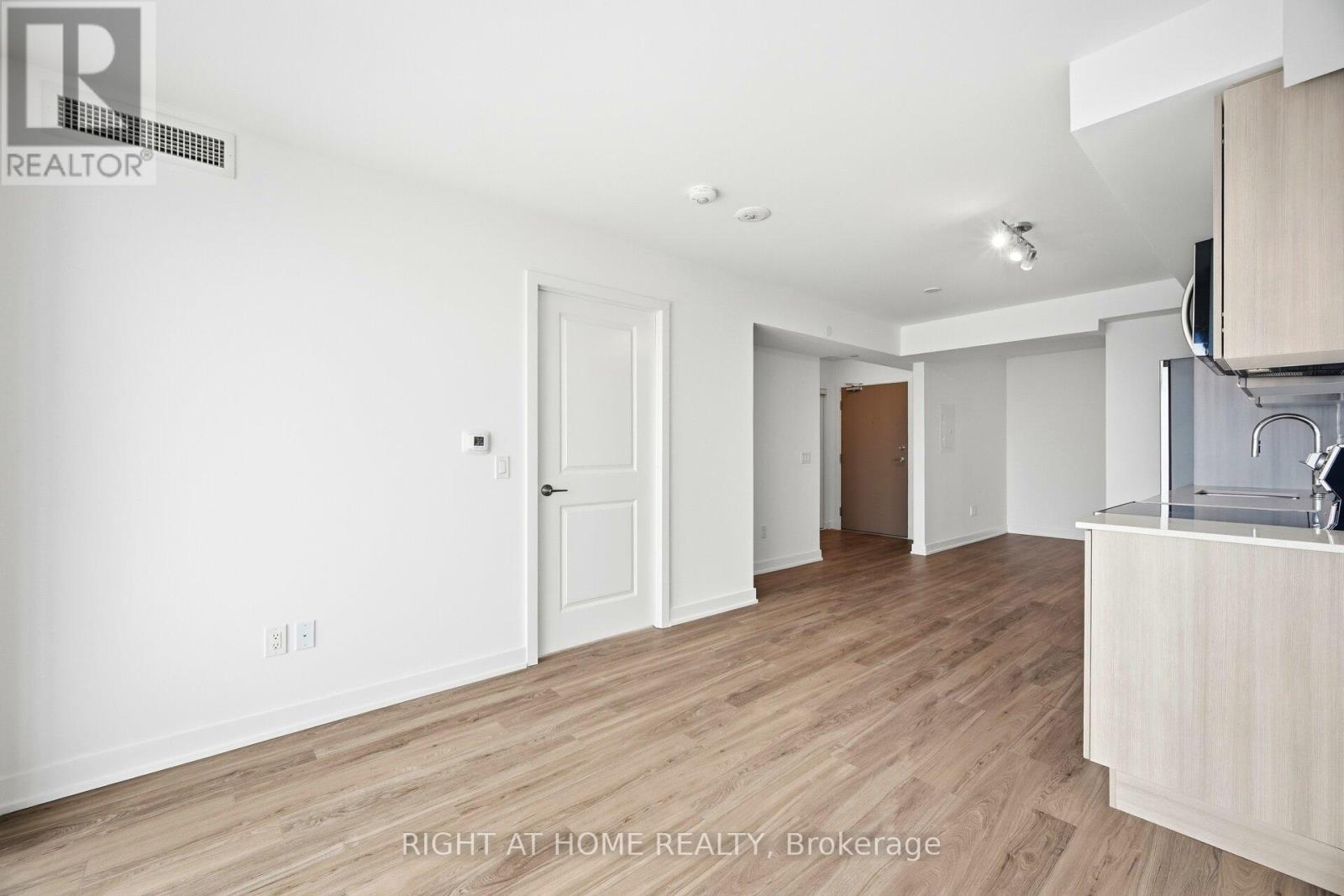 1507 - 1010 Sandy Beach Road, Pickering (Bay Ridges), Ontario  L1W 0C7 - Photo 13 - E12823062