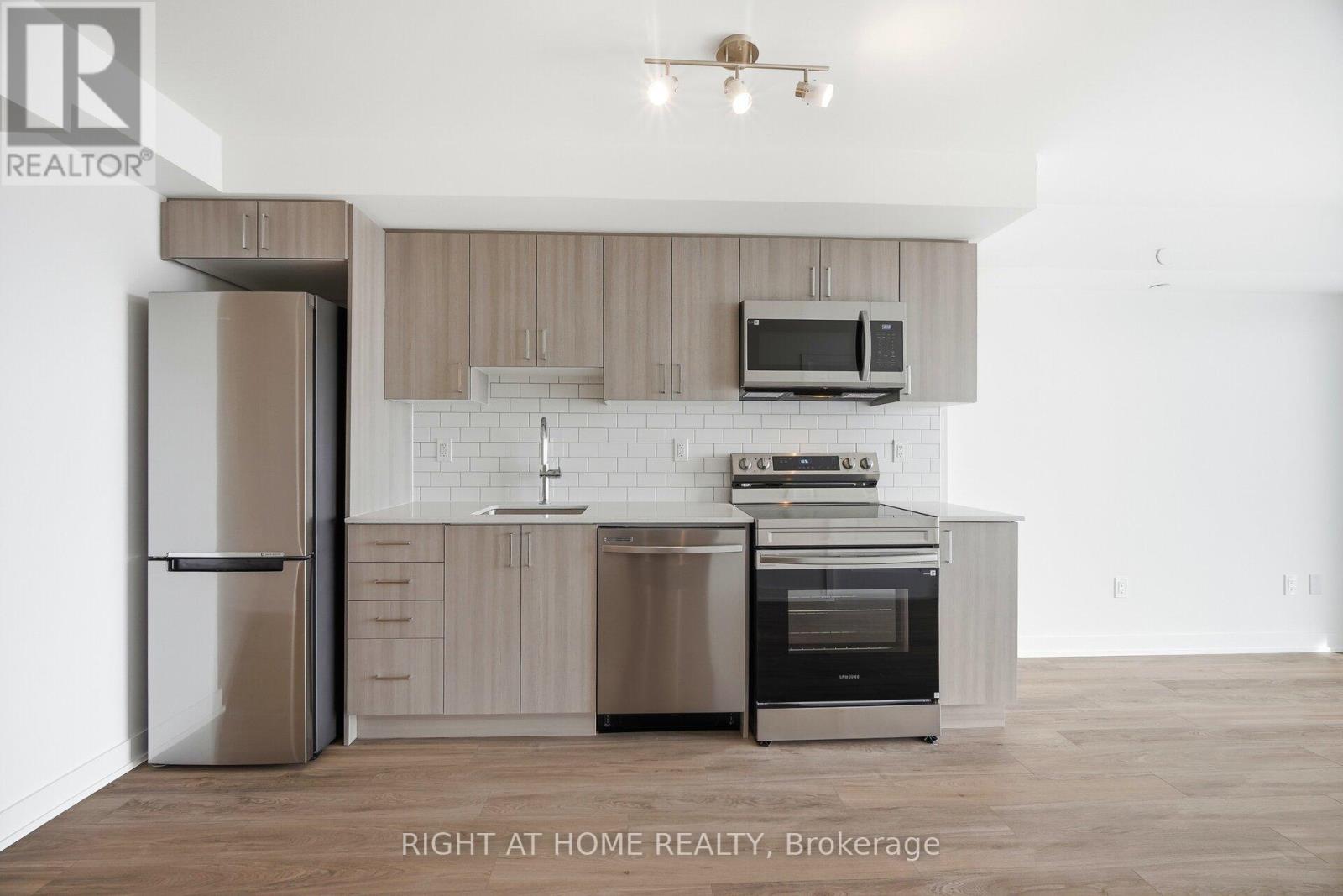 1507 - 1010 Sandy Beach Road, Pickering (Bay Ridges), Ontario  L1W 0C7 - Photo 7 - E12823062