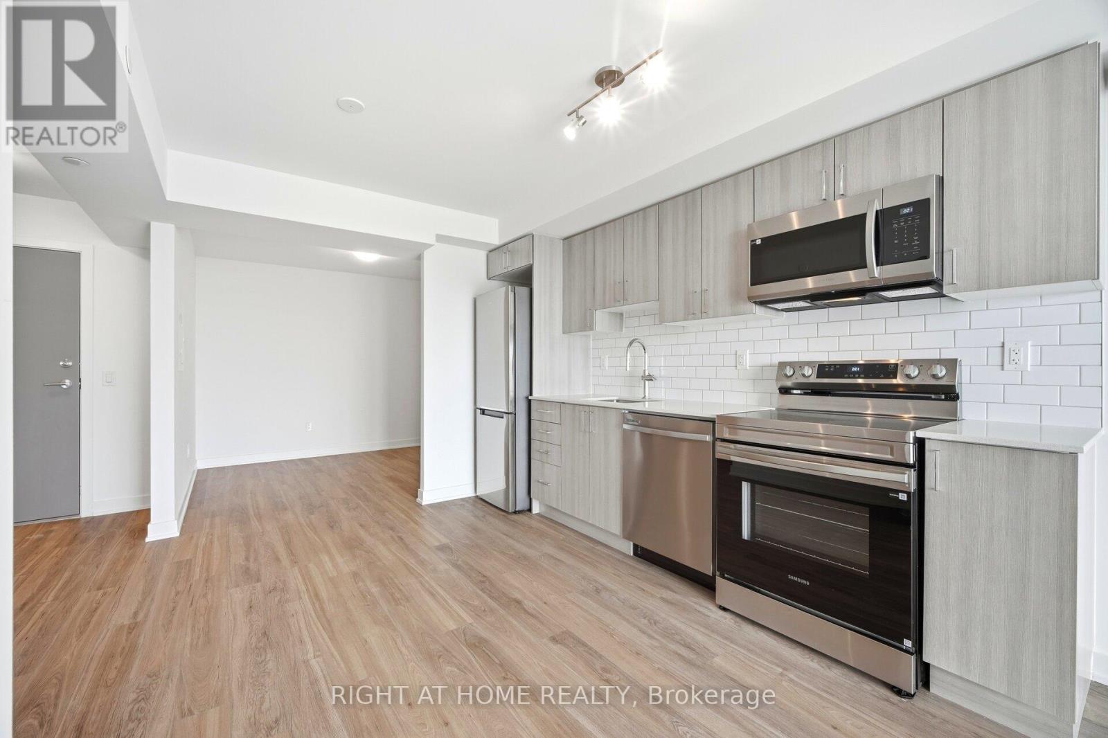 1507 - 1010 Sandy Beach Road, Pickering (Bay Ridges), Ontario  L1W 0C7 - Photo 8 - E12823062