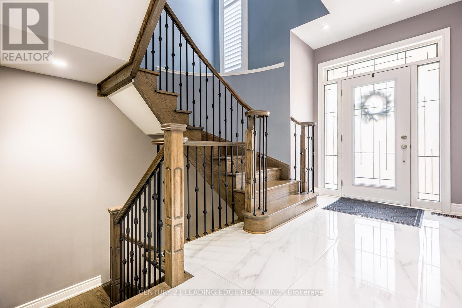 228 Fleetwood Drive, Oshawa, Ontario  L1K 3E7 - Photo 4 - E12823206