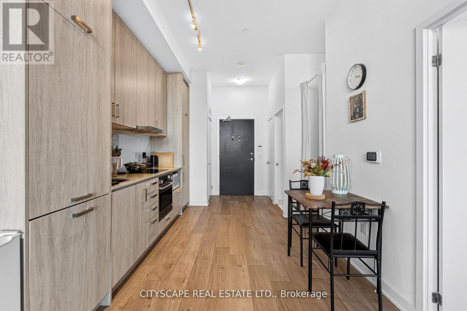 210 - 60 Honeycrisp Crescent, Vaughan, Ontario  L4K 0N5 - Photo 15 - N12822970