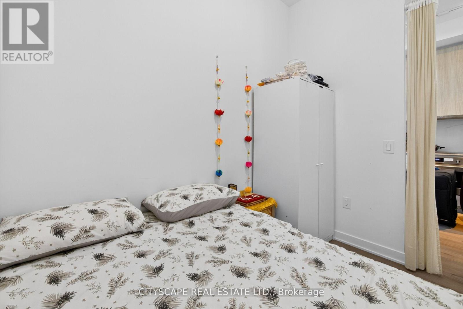 210 - 60 Honeycrisp Crescent, Vaughan, Ontario  L4K 0N5 - Photo 28 - N12822970