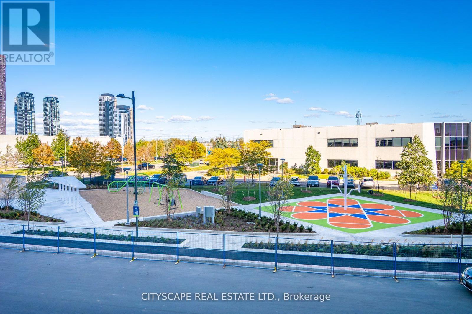 210 - 60 Honeycrisp Crescent, Vaughan, Ontario  L4K 0N5 - Photo 35 - N12822970