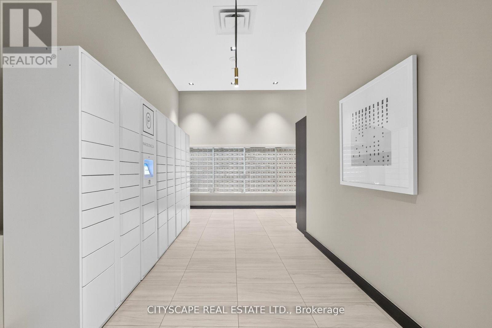 210 - 60 Honeycrisp Crescent, Vaughan, Ontario  L4K 0N5 - Photo 36 - N12822970