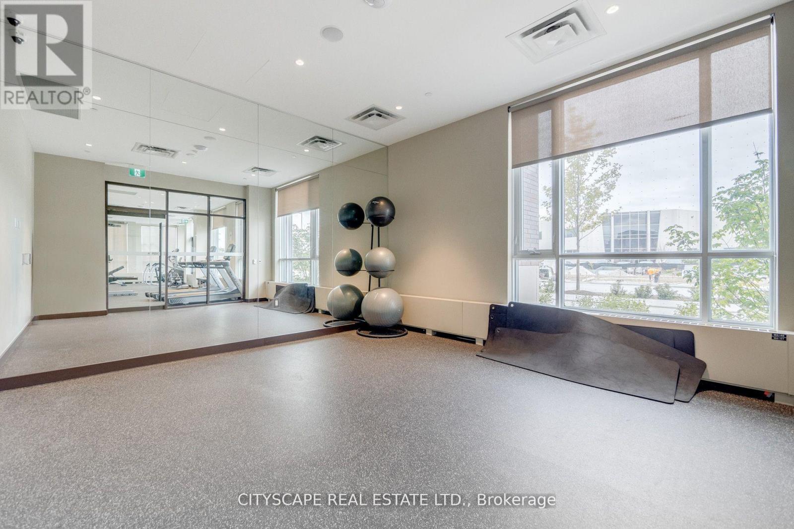 210 - 60 Honeycrisp Crescent, Vaughan, Ontario  L4K 0N5 - Photo 40 - N12822970