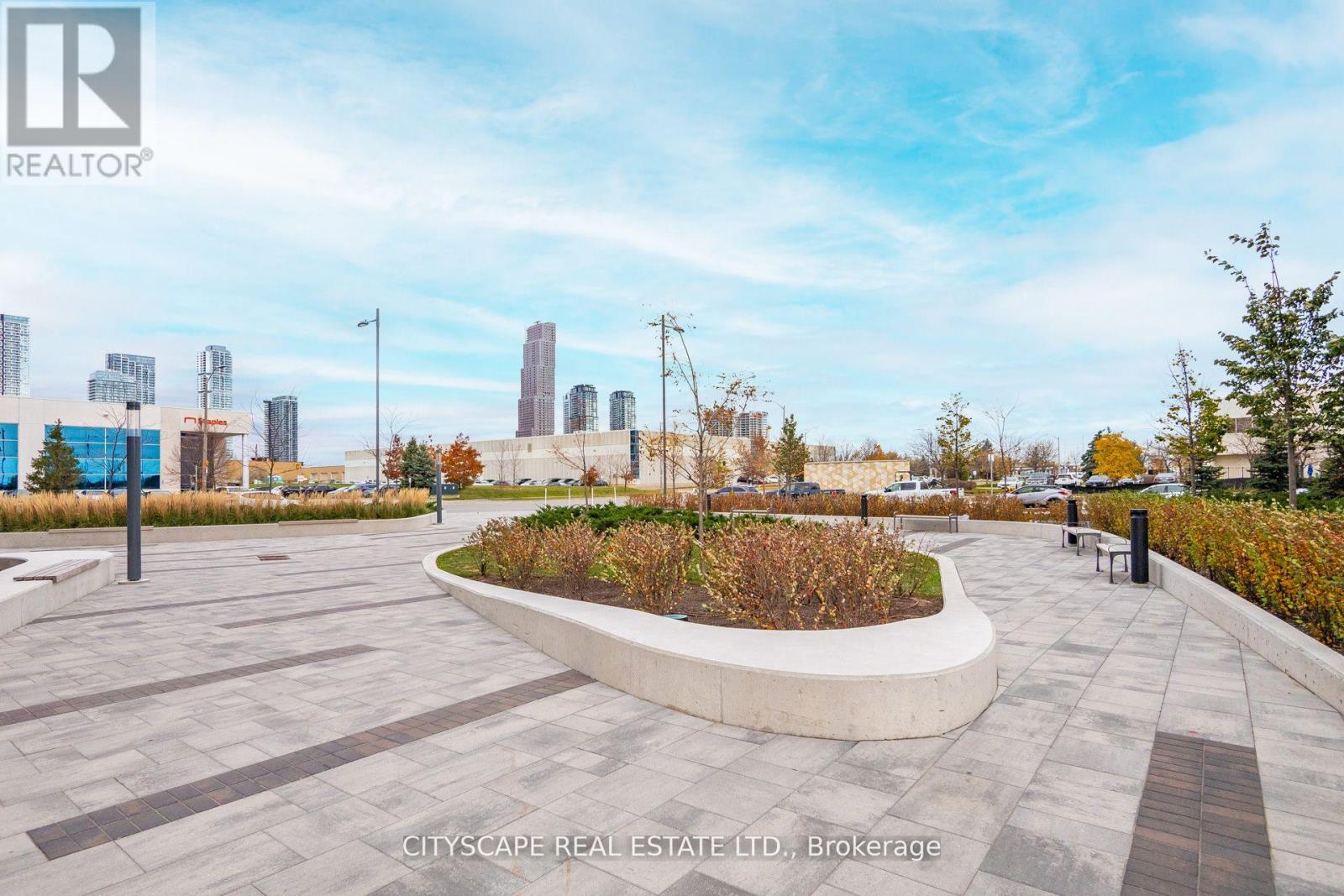 210 - 60 Honeycrisp Crescent, Vaughan, Ontario  L4K 0N5 - Photo 47 - N12822970