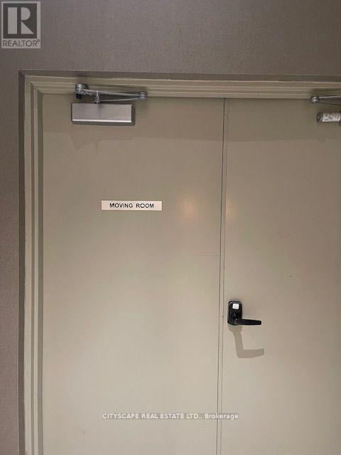 210 - 60 Honeycrisp Crescent, Vaughan, Ontario  L4K 0N5 - Photo 49 - N12822970