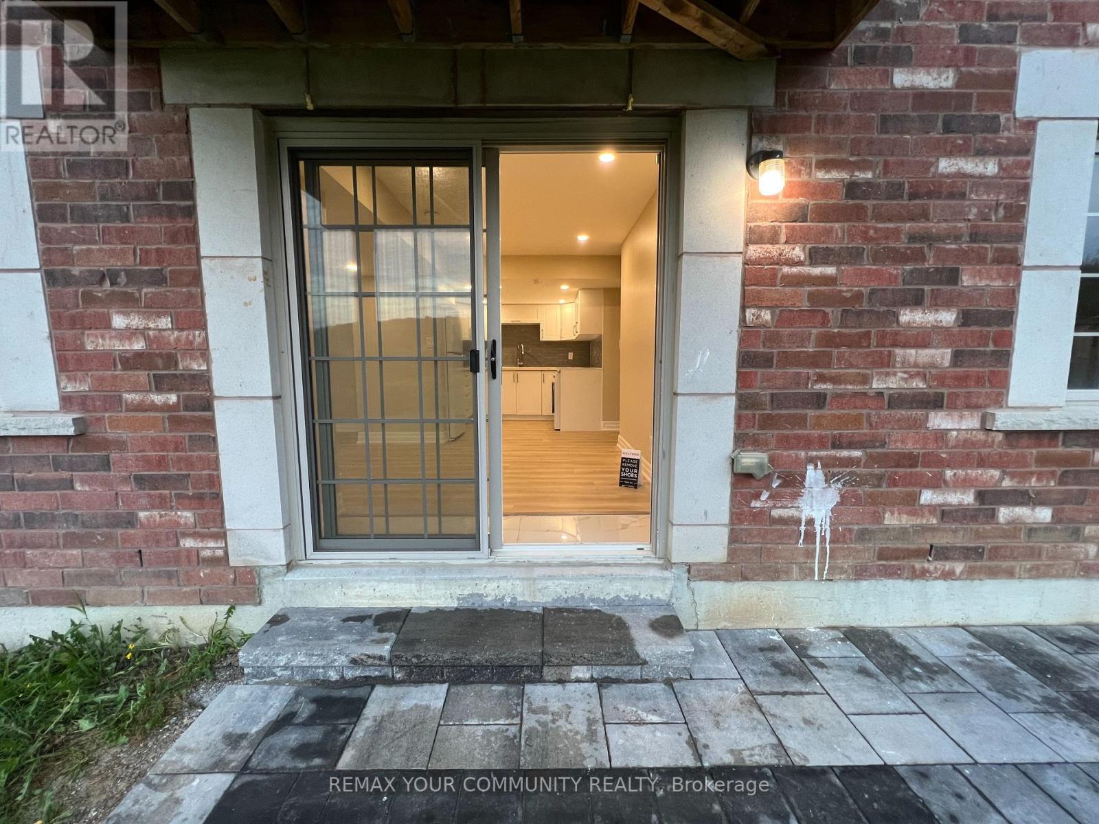 Lower - 517 Clifford Perry Place, Newmarket (Woodland Hill), Ontario  L3X 0J1 - Photo 24 - N12822984