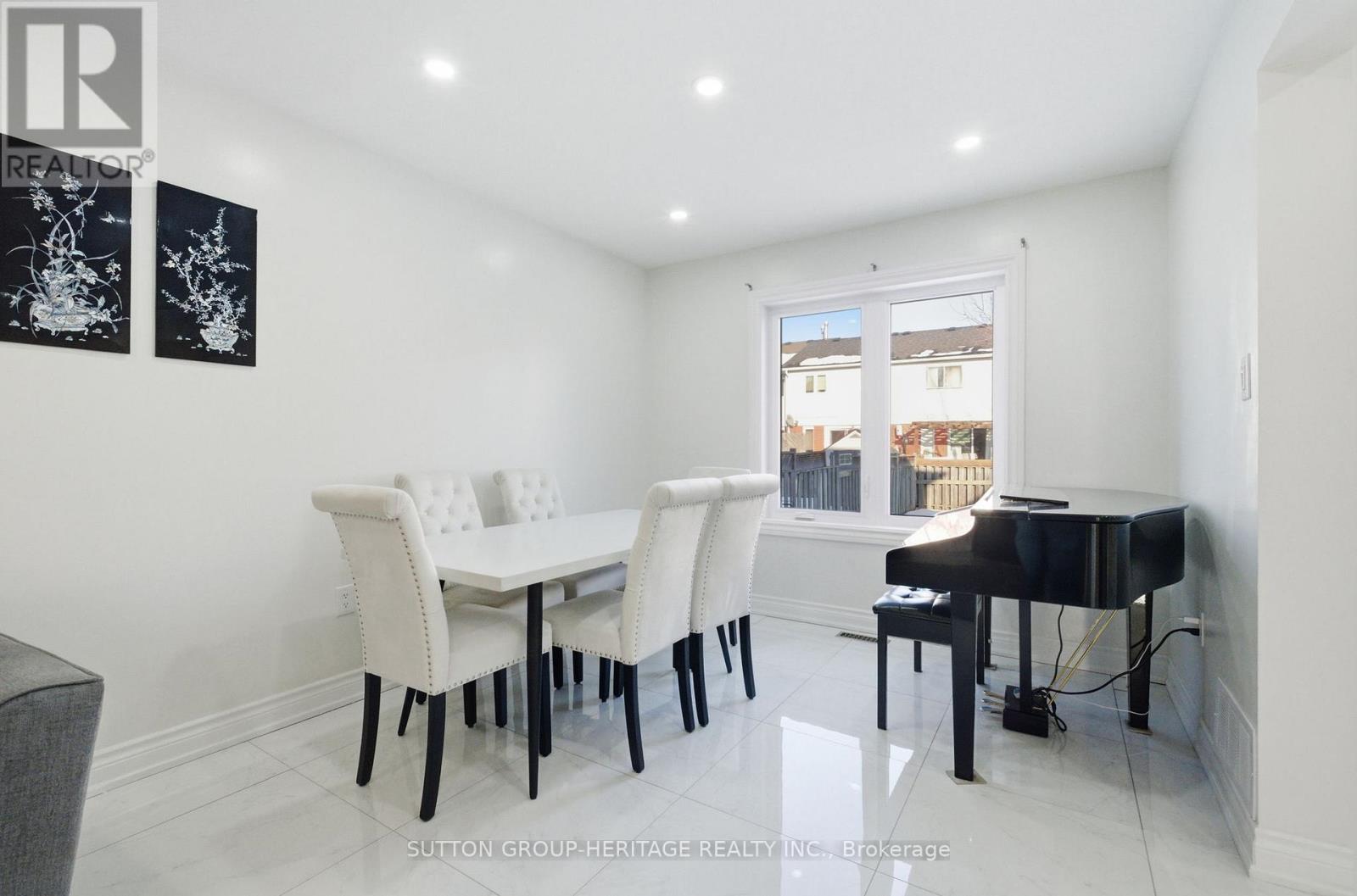 49 Mcknight Crescent, New Tecumseth, Ontario  L0G 1W0 - Photo 10 - N12823094