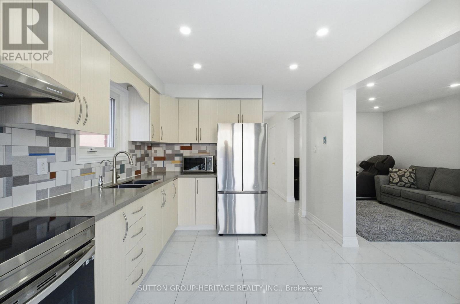 49 Mcknight Crescent, New Tecumseth, Ontario  L0G 1W0 - Photo 16 - N12823094