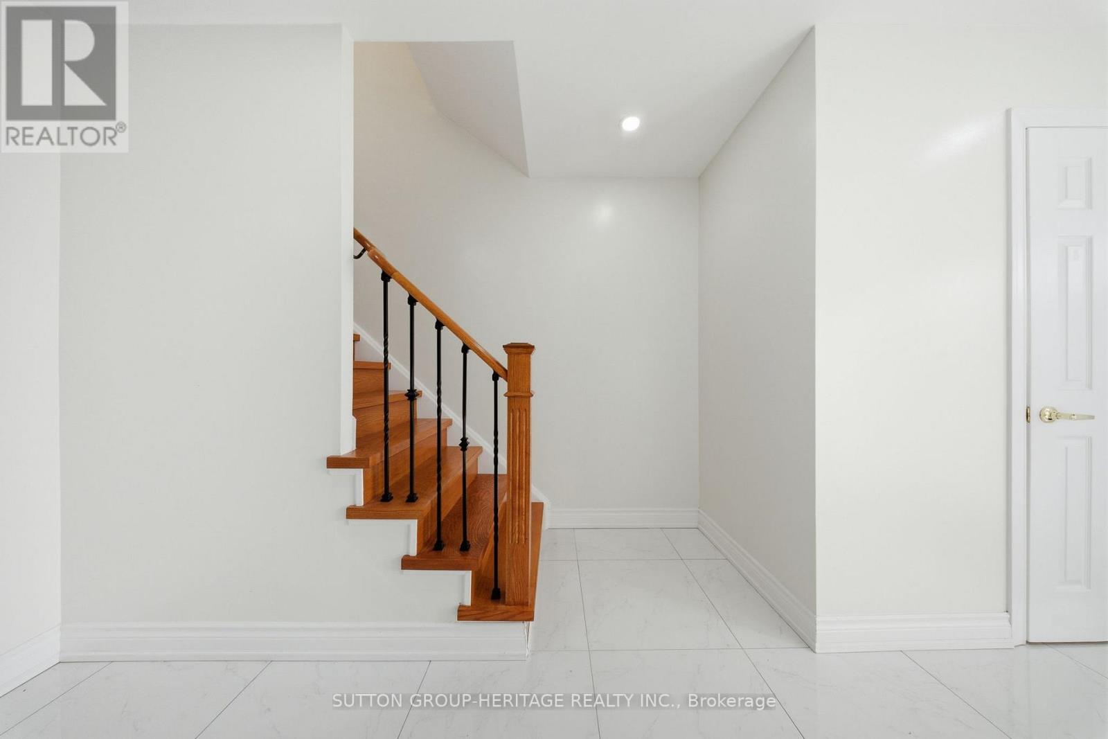 49 Mcknight Crescent, New Tecumseth, Ontario  L0G 1W0 - Photo 6 - N12823094