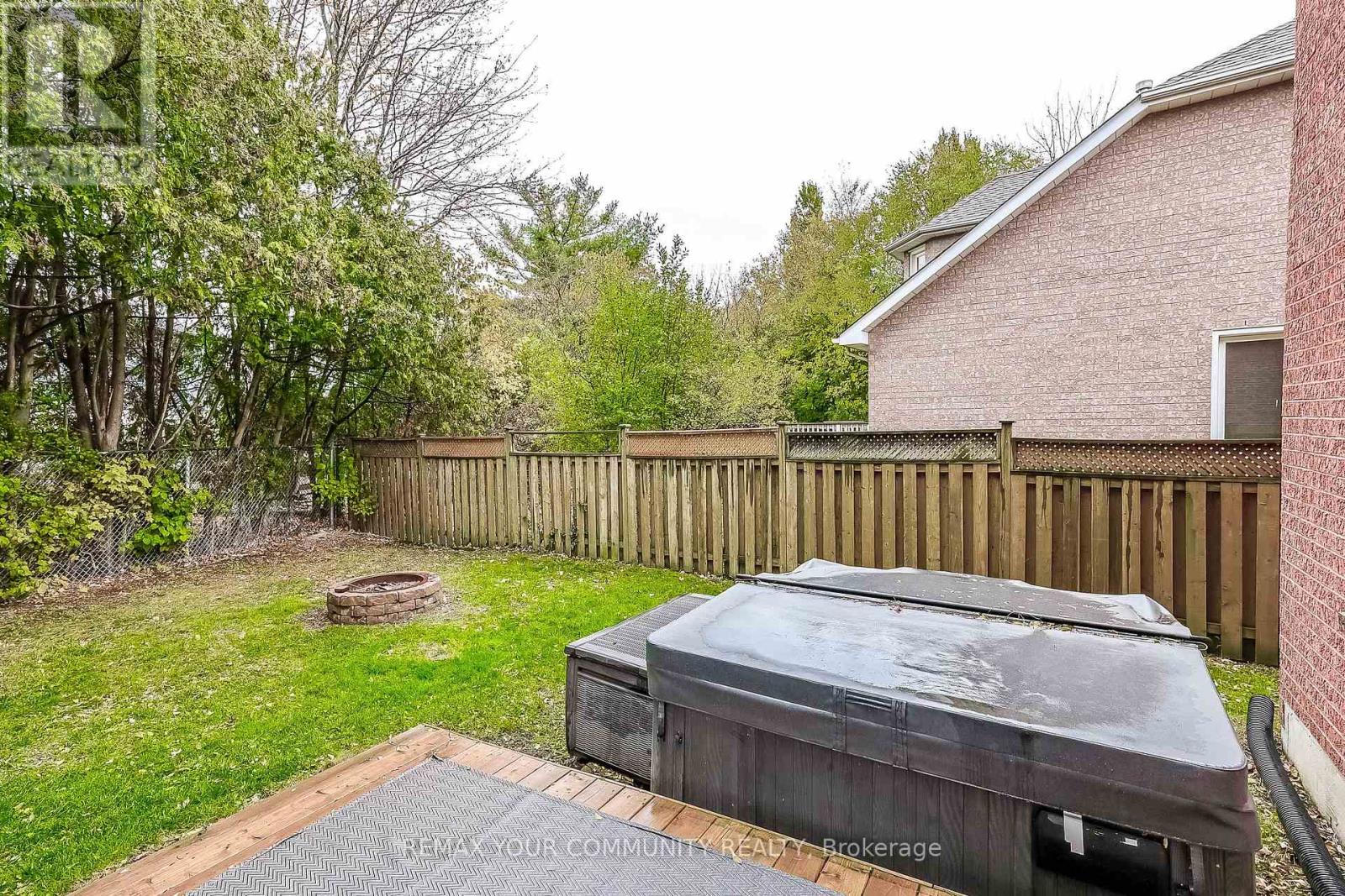 30 Crimson Court, Richmond Hill, Ontario  L4C 0J5 - Photo 41 - N12823124