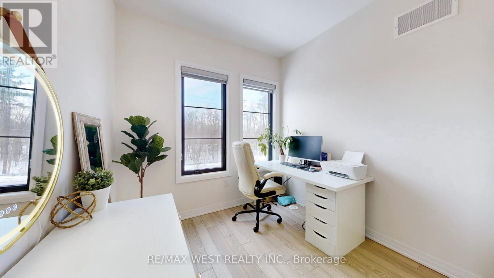 58 De La Roche Drive, Vaughan, Ontario  L4H 5G4 - Photo 34 - N12823170