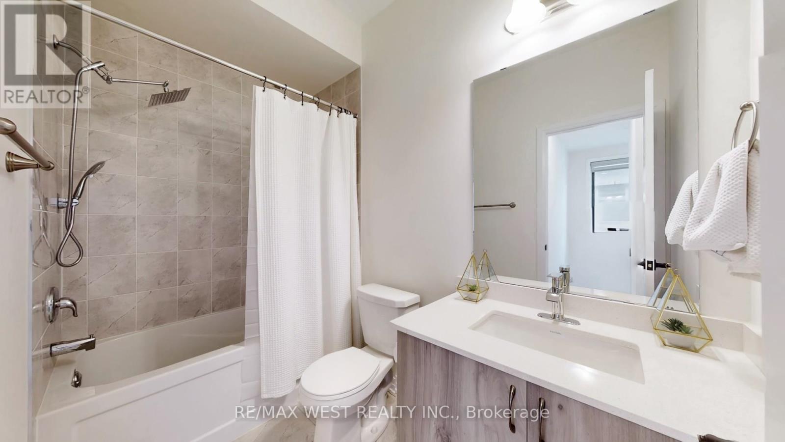 58 De La Roche Drive, Vaughan, Ontario  L4H 5G4 - Photo 35 - N12823170