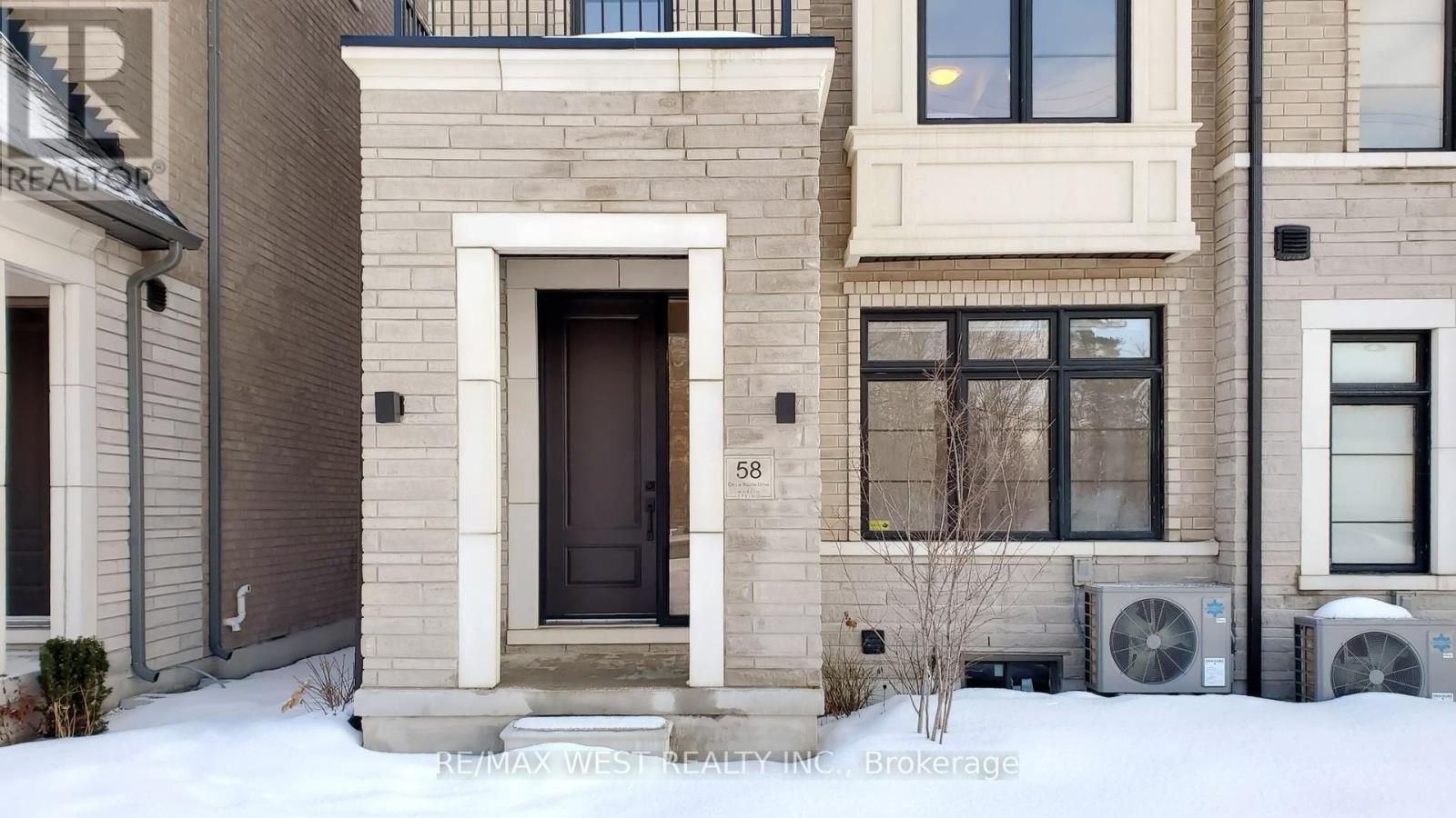 58 De La Roche Drive, Vaughan, Ontario  L4H 5G4 - Photo 4 - N12823170